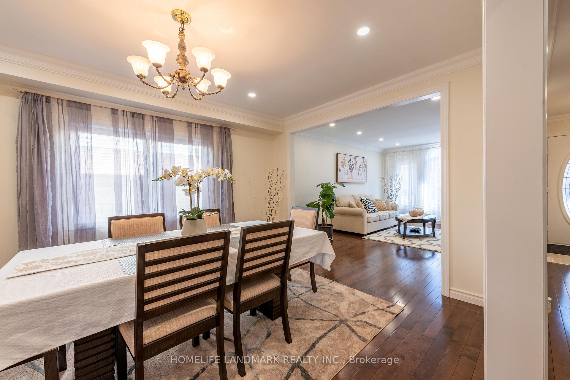 Photo 10 of 537 Raymerville Drive, Markham, Raymerville — HOMEH