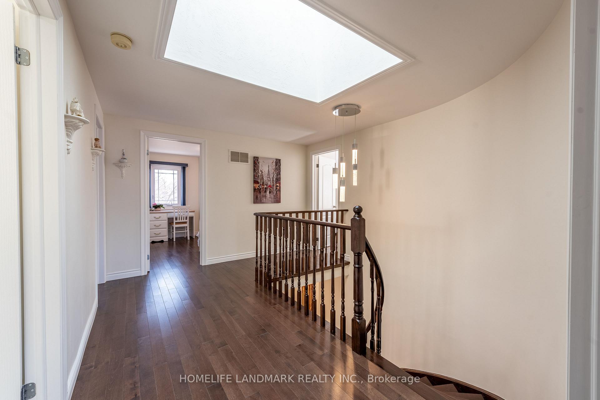 Photo 17 of 537 Raymerville Drive, Markham, Raymerville — HOMEH