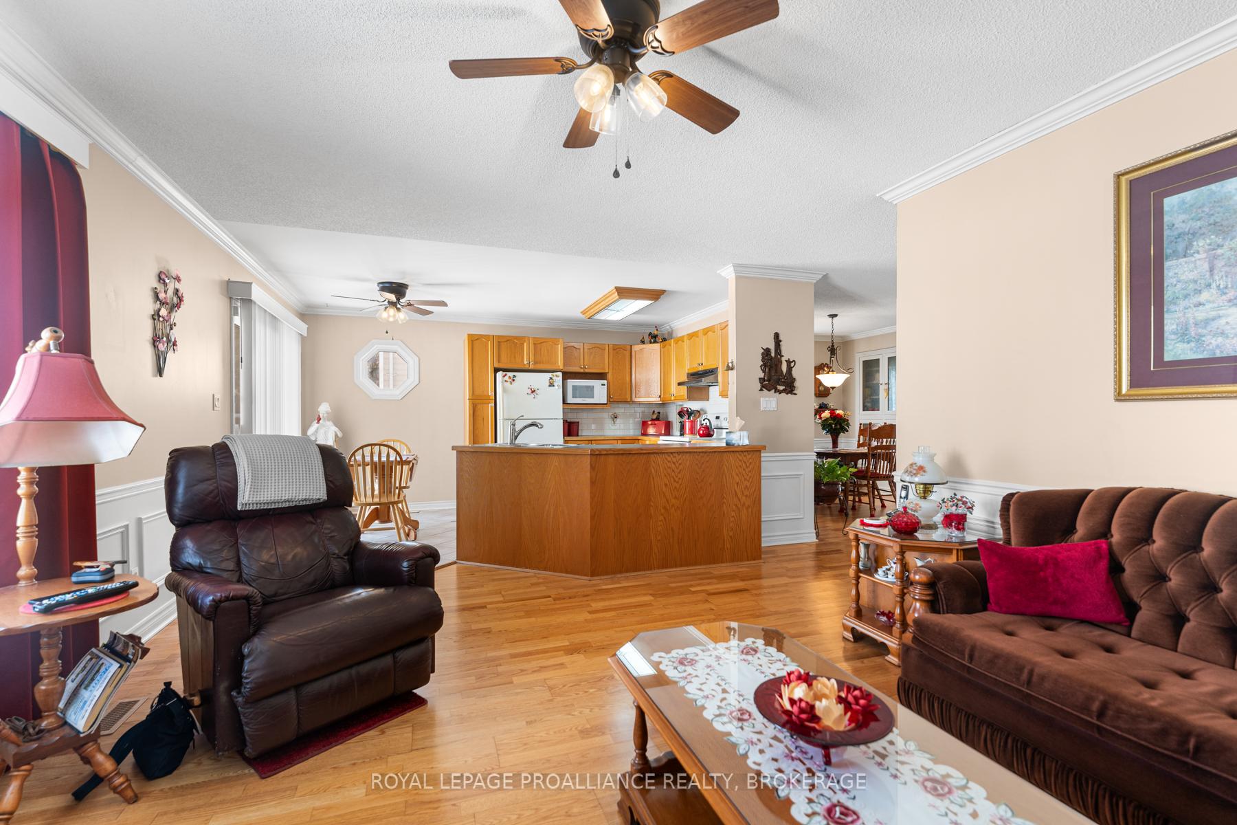 Photo 13 of 922 Lombardy Street, Kingston, South of Taylor-Kidd Blvd — HOMEH