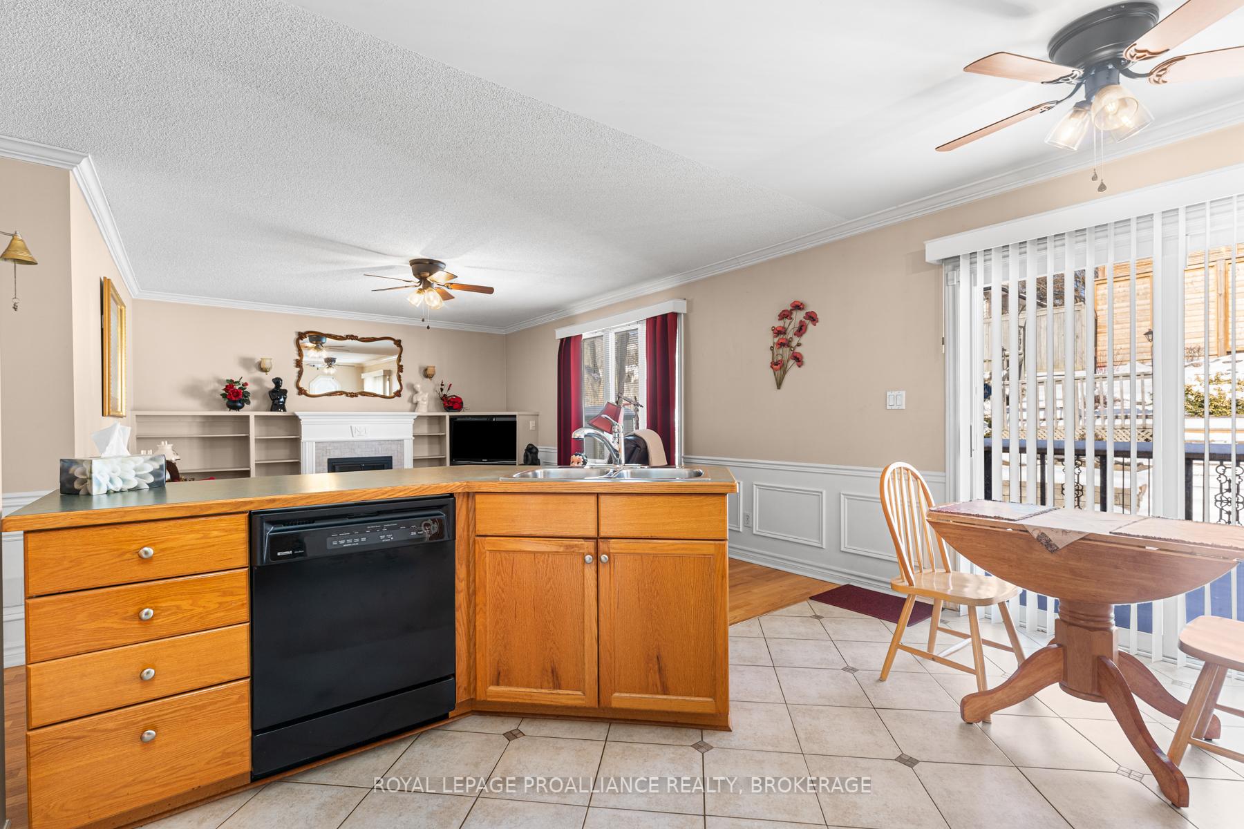 Photo 17 of 922 Lombardy Street, Kingston, South of Taylor-Kidd Blvd — HOMEH