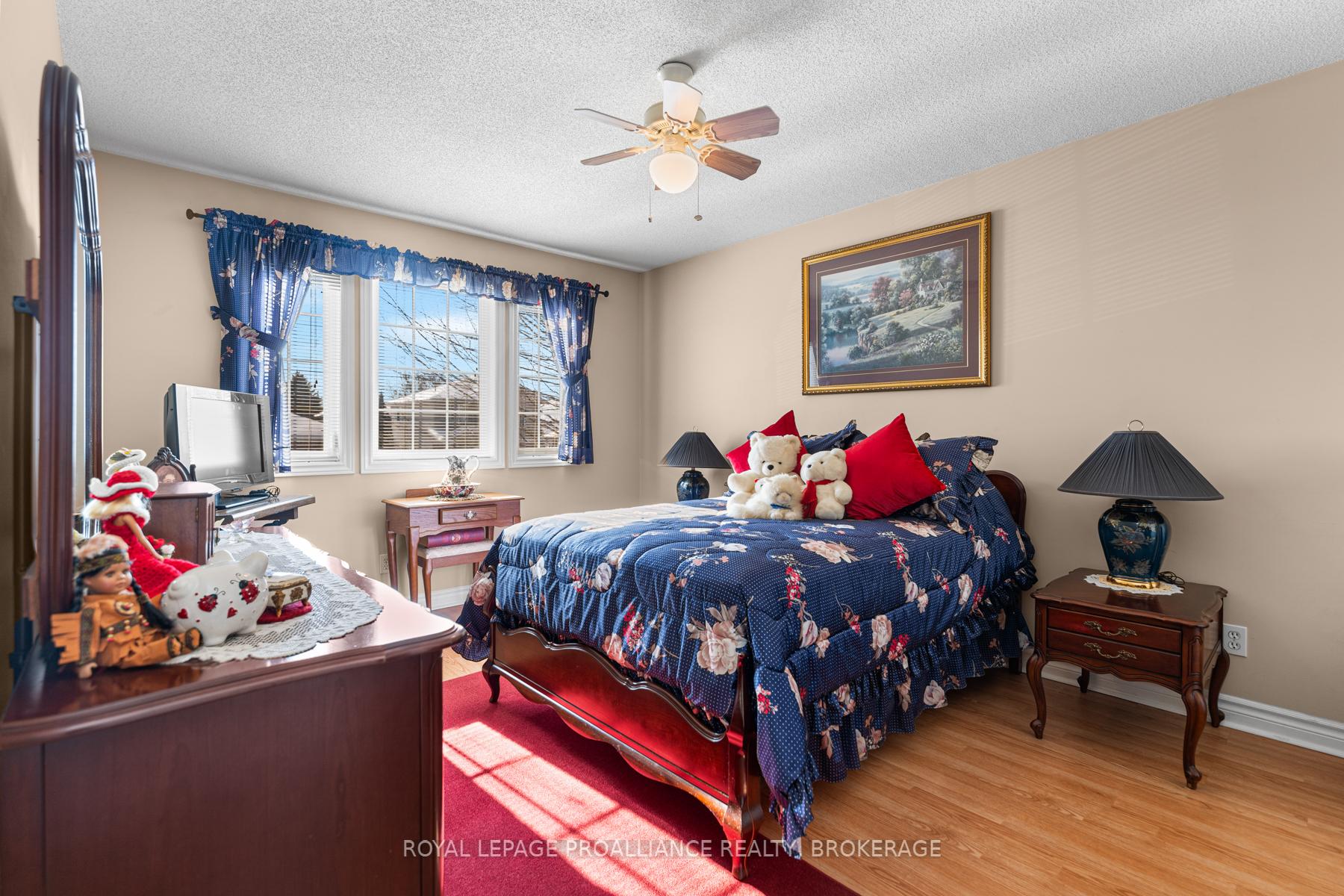 Photo 26 of 922 Lombardy Street, Kingston, South of Taylor-Kidd Blvd — HOMEH