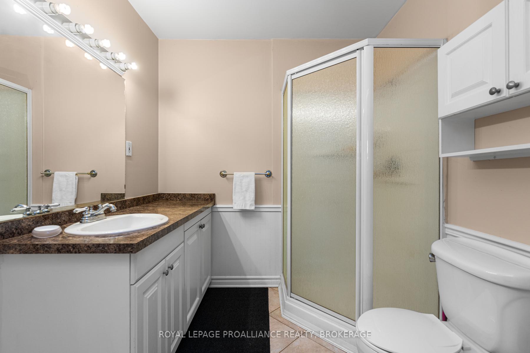 Photo 40 of 922 Lombardy Street, Kingston, South of Taylor-Kidd Blvd — HOMEH