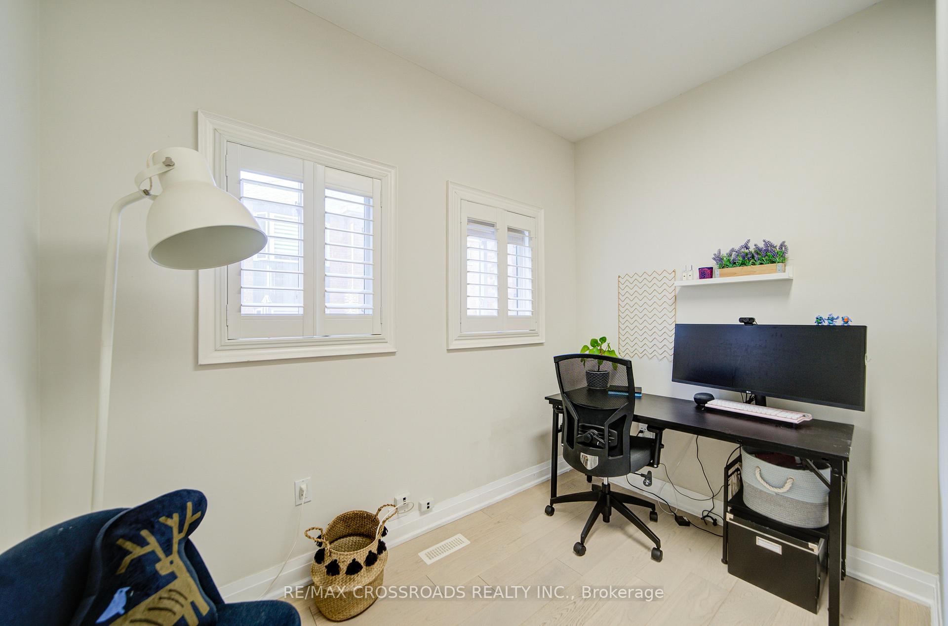 Photo 15 of 3 Park Place Drive, Markham, Greensborough — HOMEH