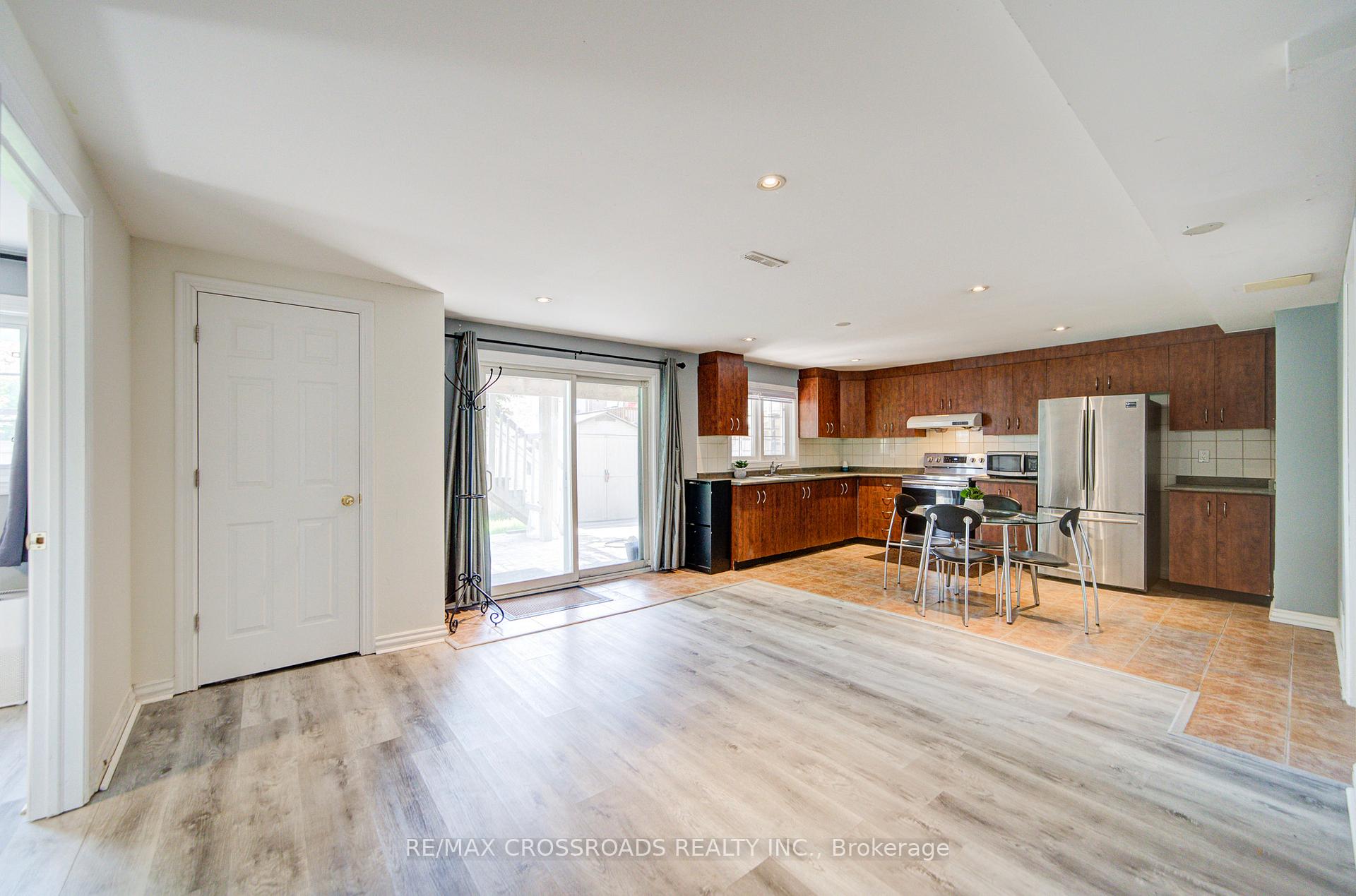 Photo 29 of 3 Park Place Drive, Markham, Greensborough — HOMEH