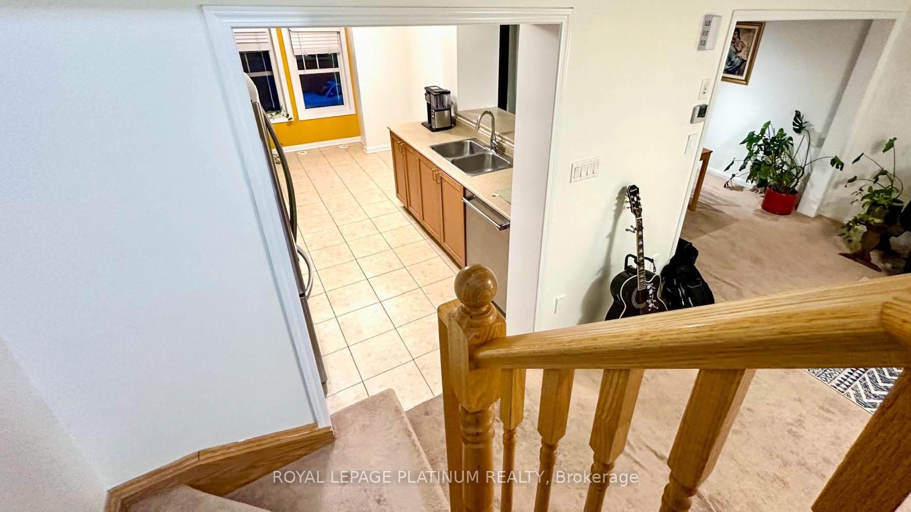 Photo 7 of 471 Dalhousie Gate, Milton, Willmott — HOMEH