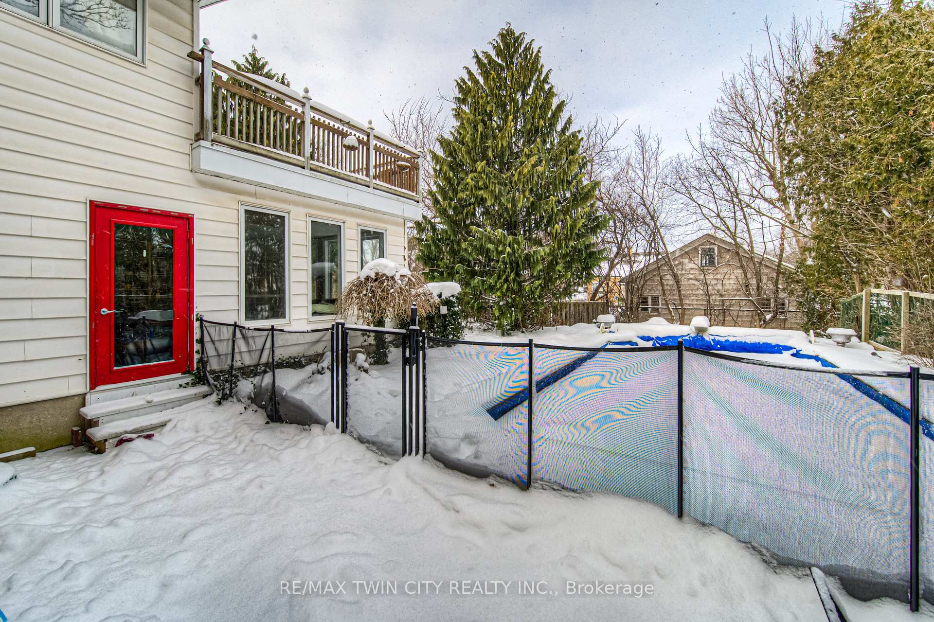 Photo 33 of 103 Vista Crescent, Kitchener — HOMEH