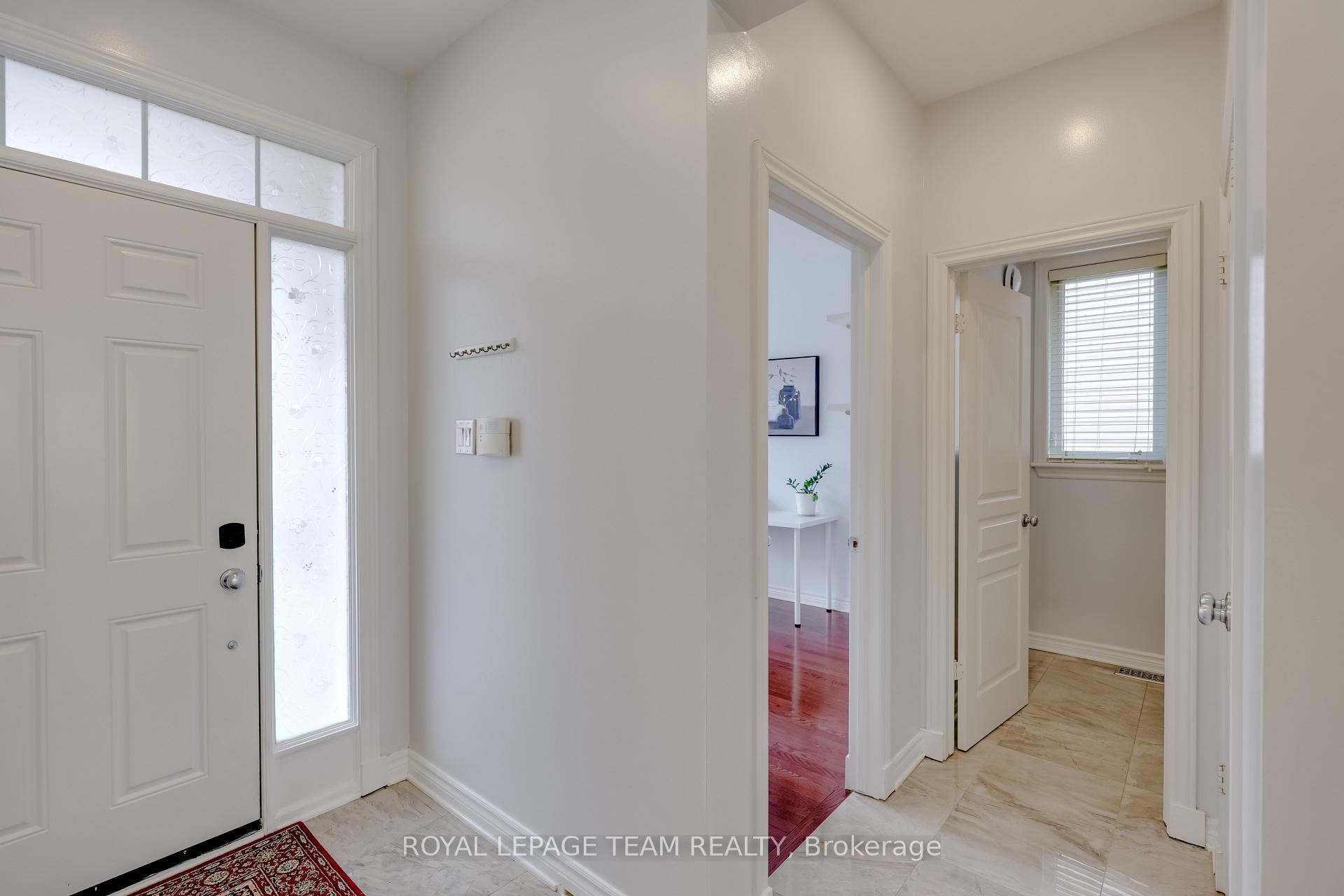 Photo 4 of 606 Miro Way, Ottawa, Kanata - Kanata Lakes/Heritage Hills — HOMEH