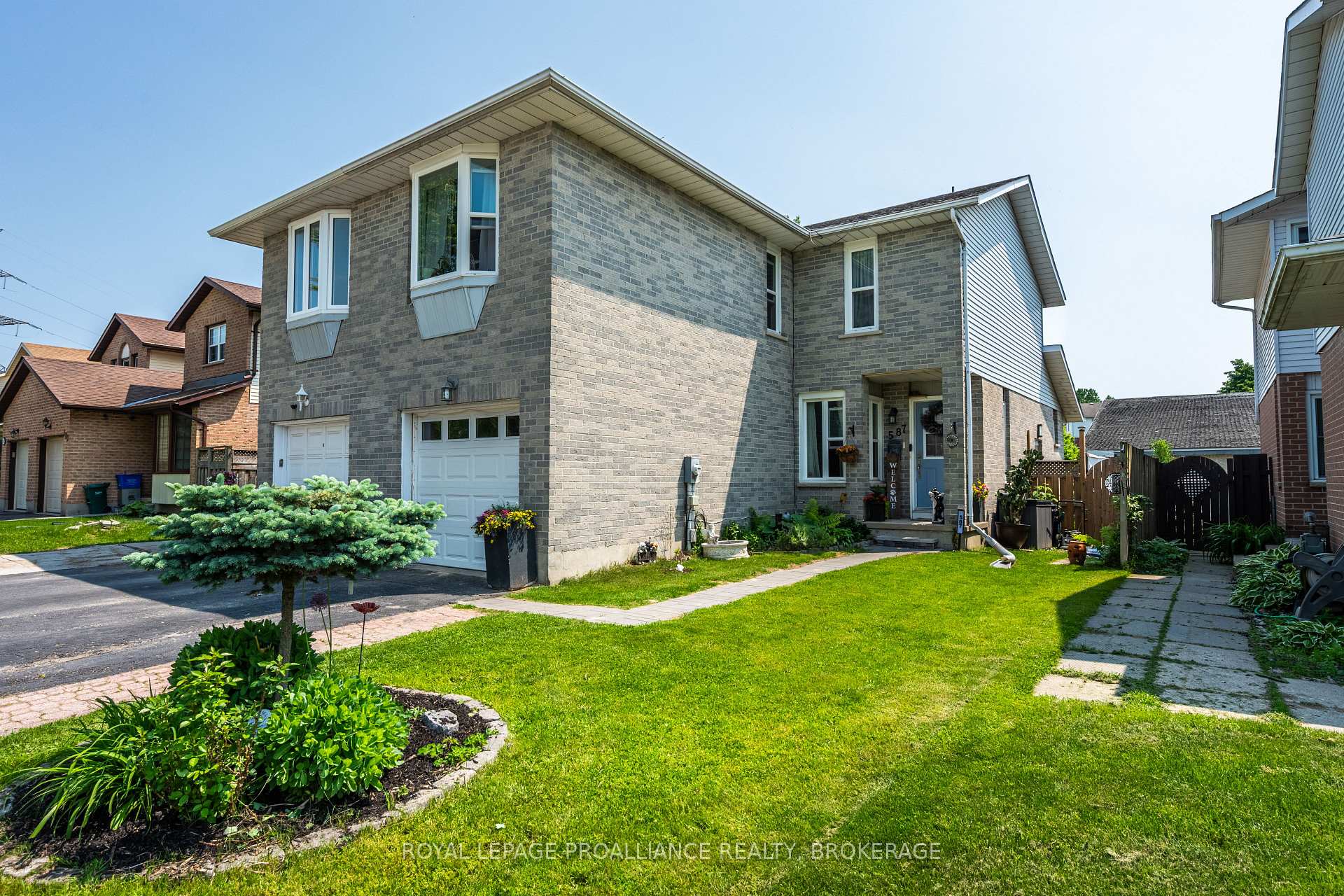 Photo 2 of 587 Davis Drive, Kingston, East Gardiners Rd — HOMEH