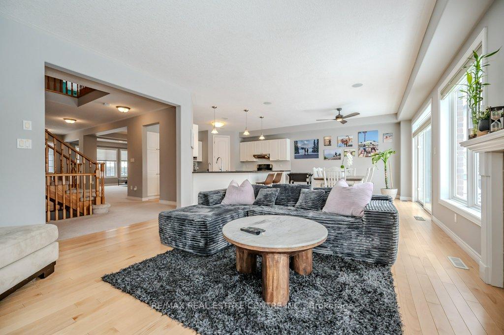 Photo 6 of 127 Janine Street, Kitchener — HOMEH