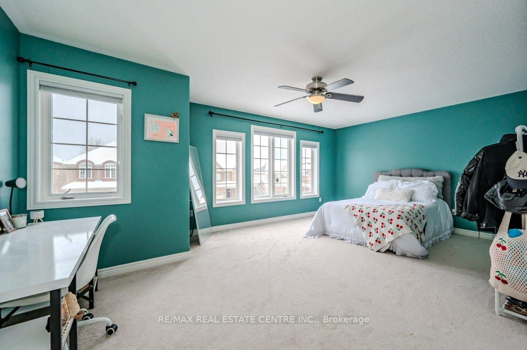 Photo 18 of 127 Janine Street, Kitchener — HOMEH