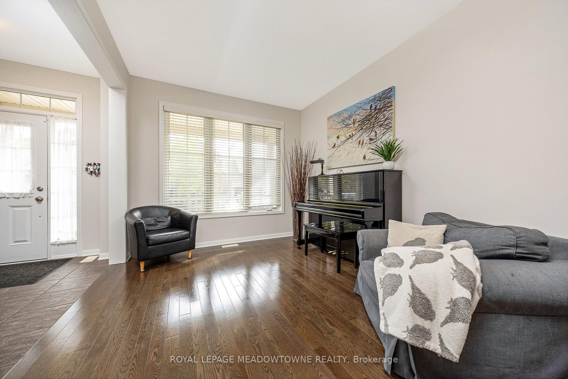 Photo 8 of 319 Silver Court, Milton, Harrison — HOMEH