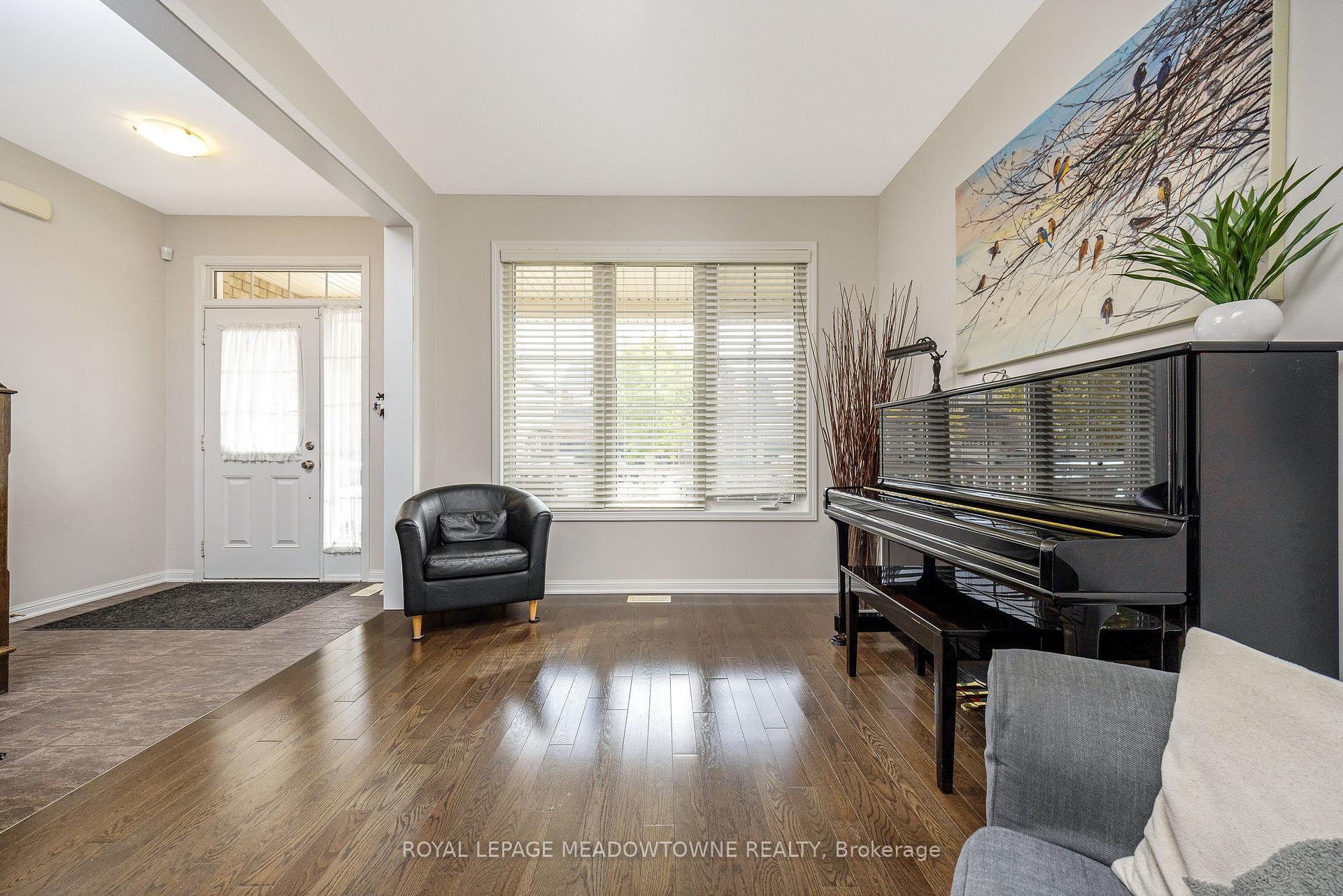 Photo 9 of 319 Silver Court, Milton, Harrison — HOMEH