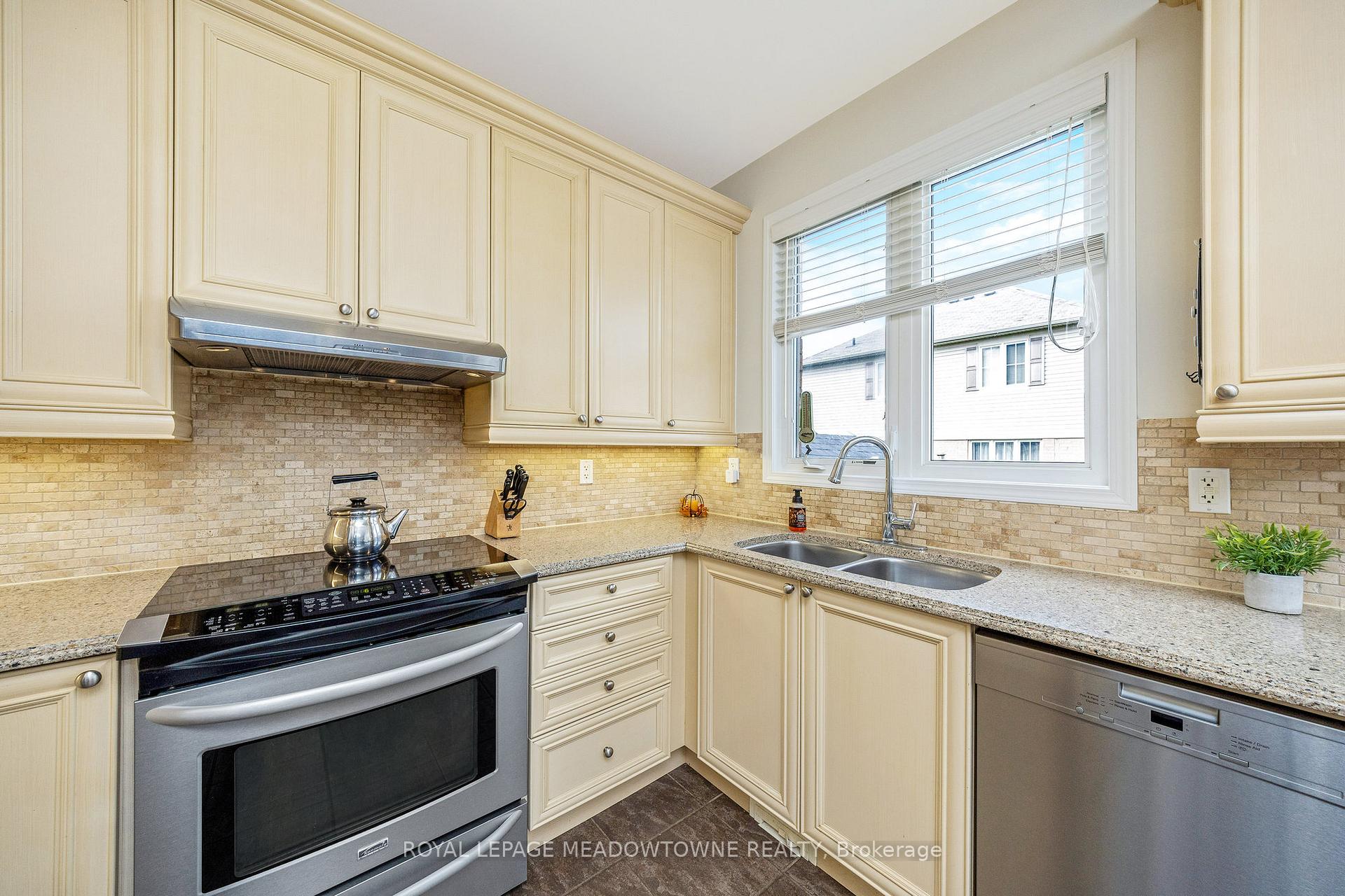 Photo 20 of 319 Silver Court, Milton, Harrison — HOMEH