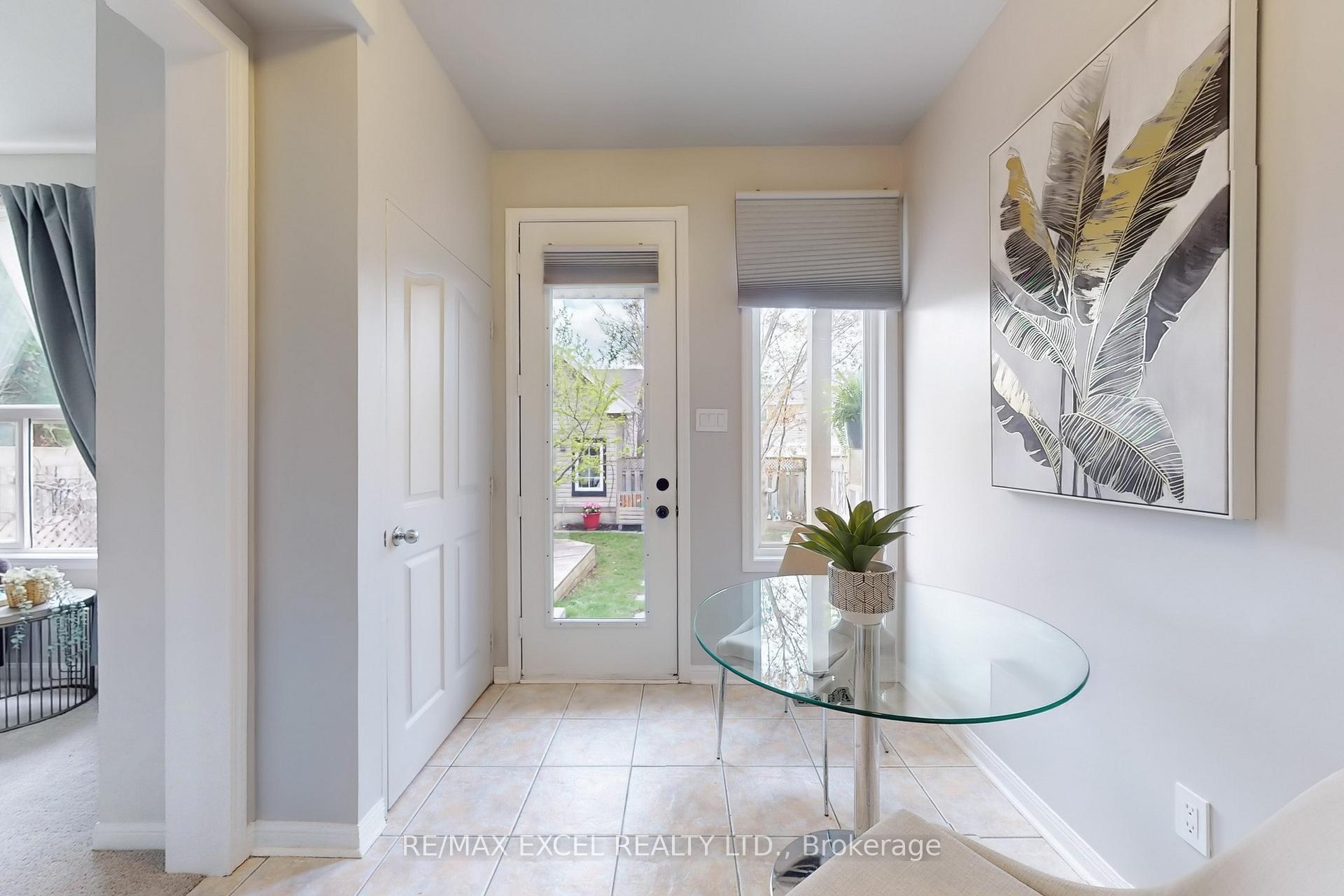 Photo 19 of 318 Country Glen Road, Markham, Cornell — HOMEH