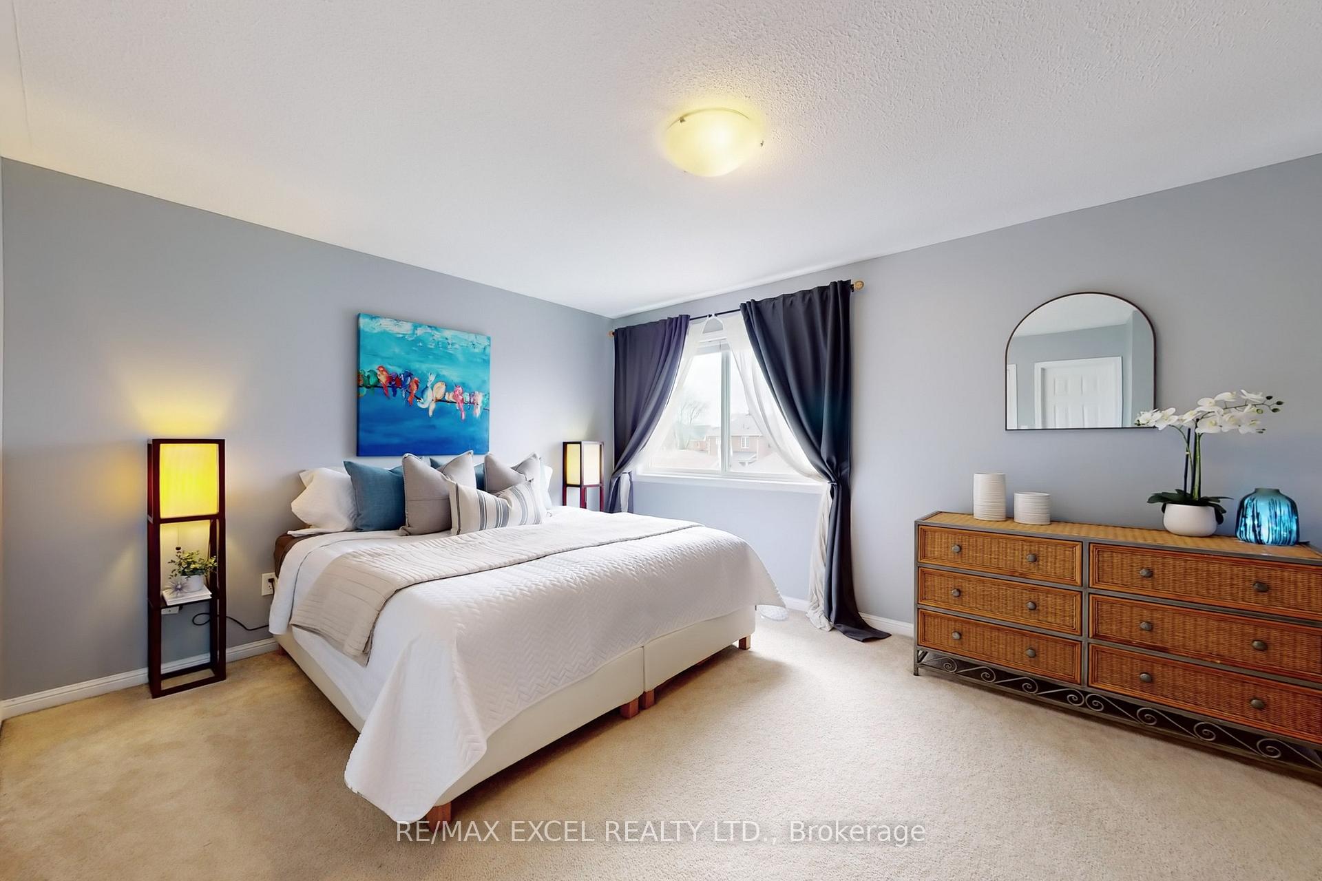 Photo 22 of 318 Country Glen Road, Markham, Cornell — HOMEH