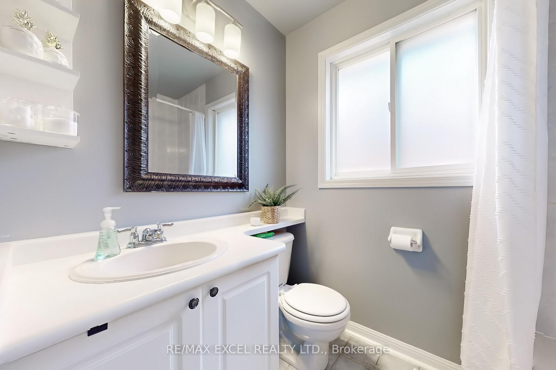 Photo 25 of 318 Country Glen Road, Markham, Cornell — HOMEH