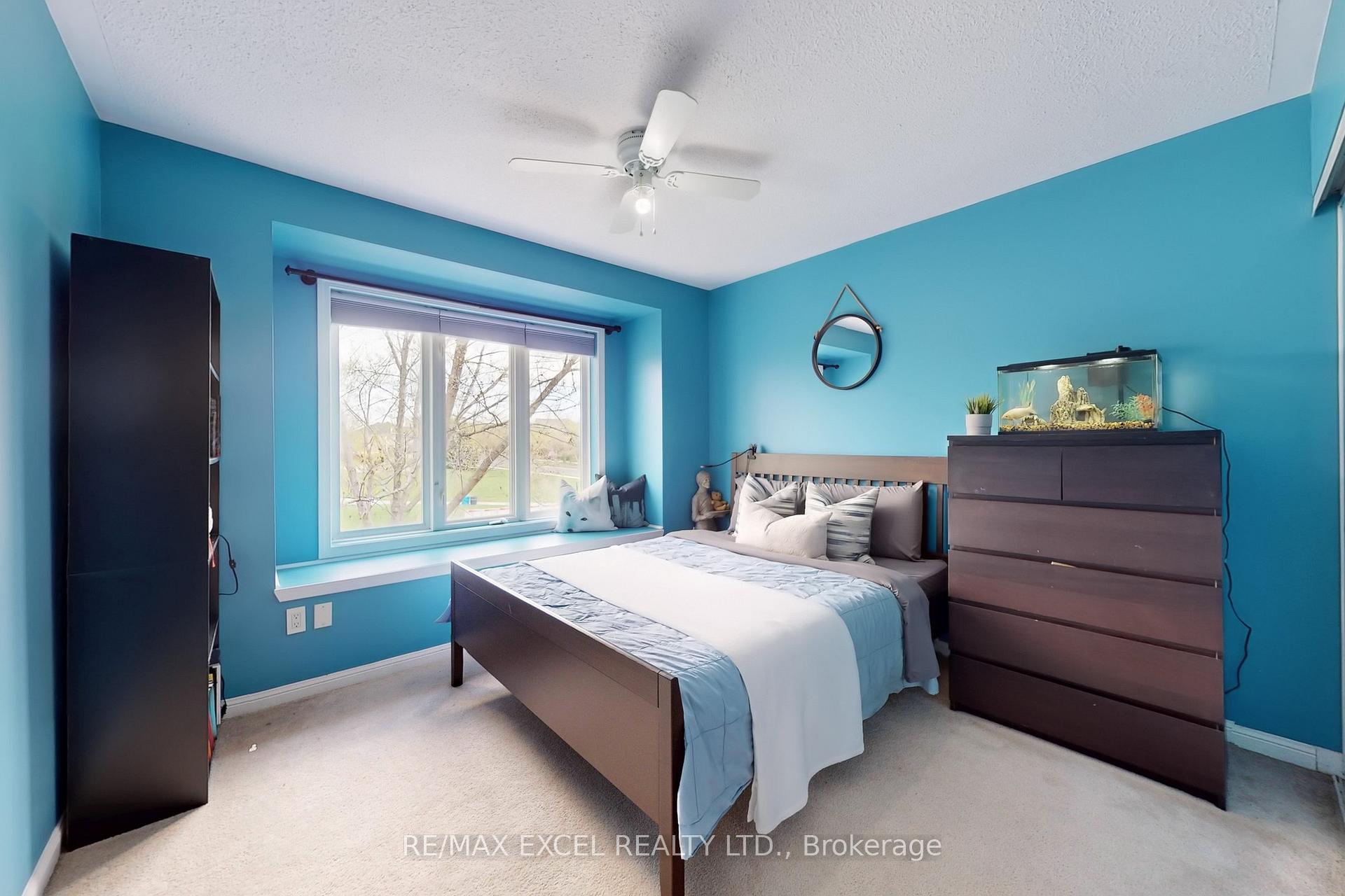 Photo 28 of 318 Country Glen Road, Markham, Cornell — HOMEH