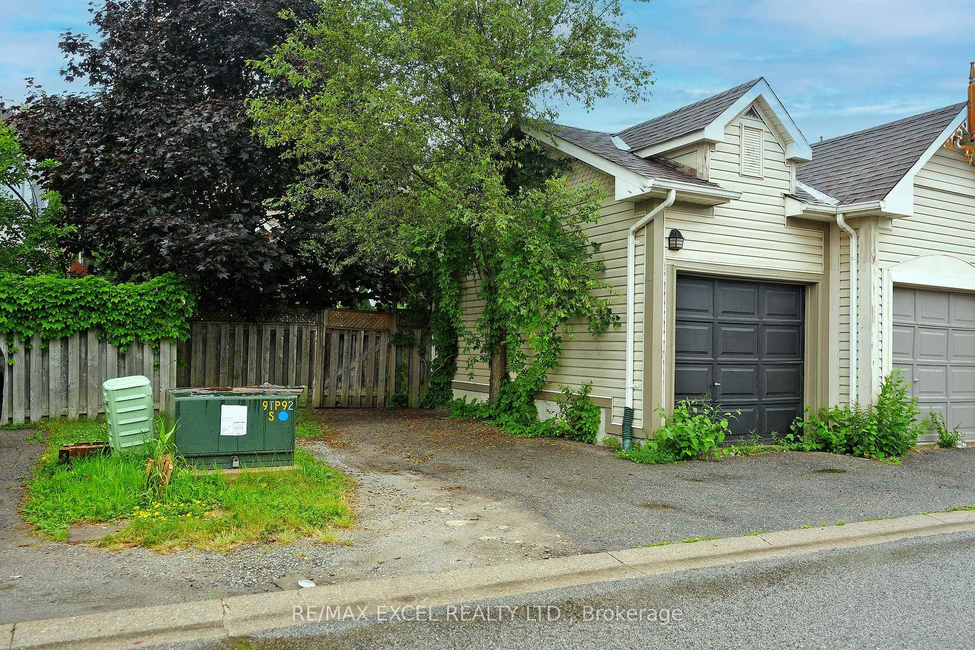 Photo 39 of 318 Country Glen Road, Markham, Cornell — HOMEH