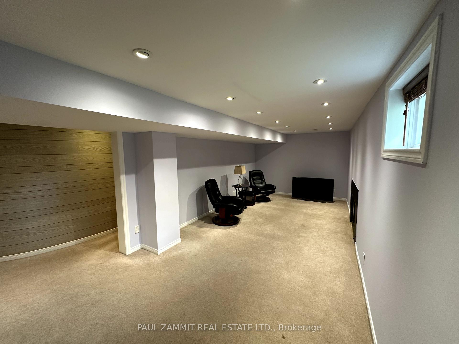 Photo 9 of 28 Sycamore Drive, Markham, Aileen-Willowbrook — HOMEH