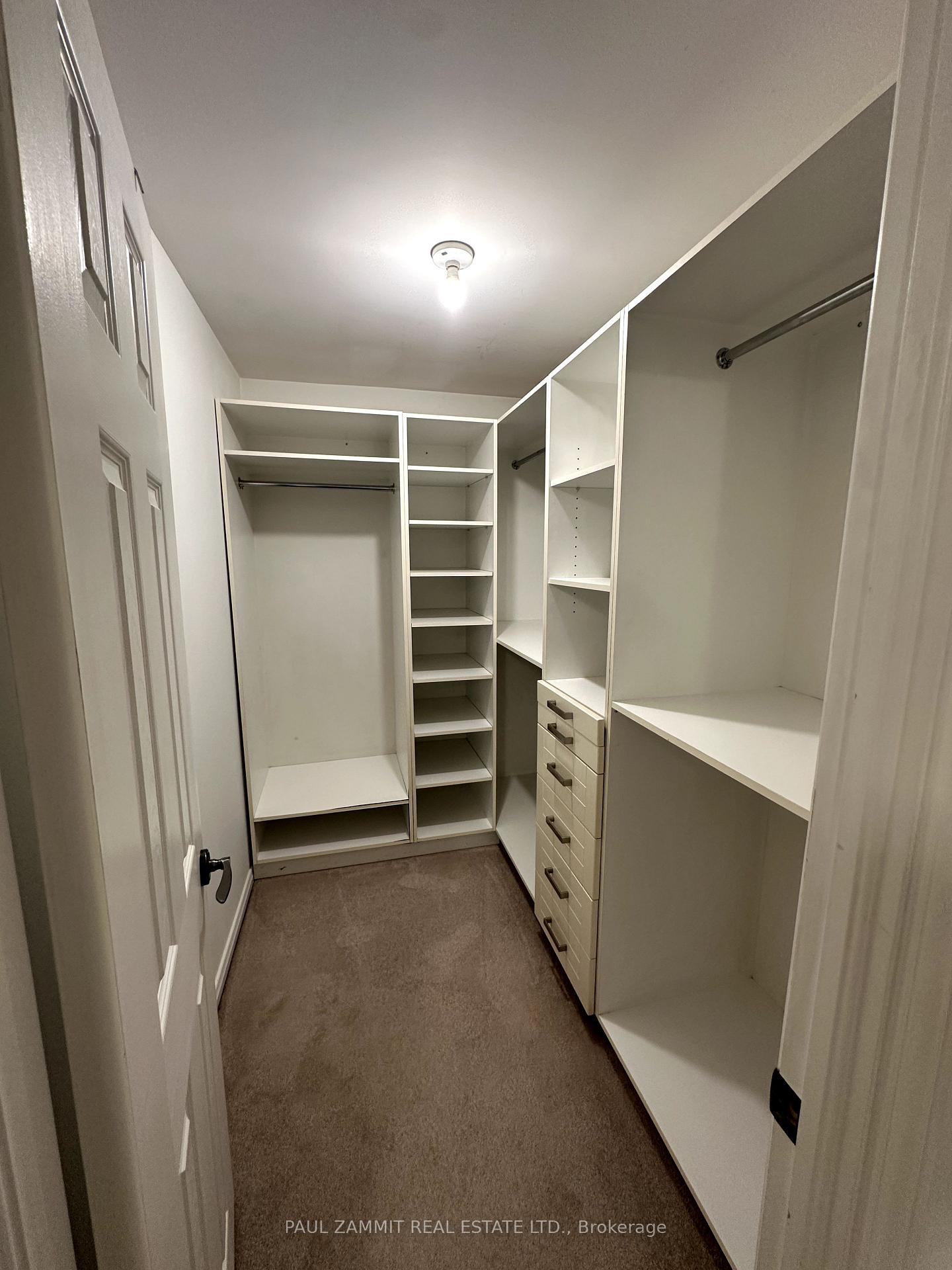 Photo 12 of 28 Sycamore Drive, Markham, Aileen-Willowbrook — HOMEH