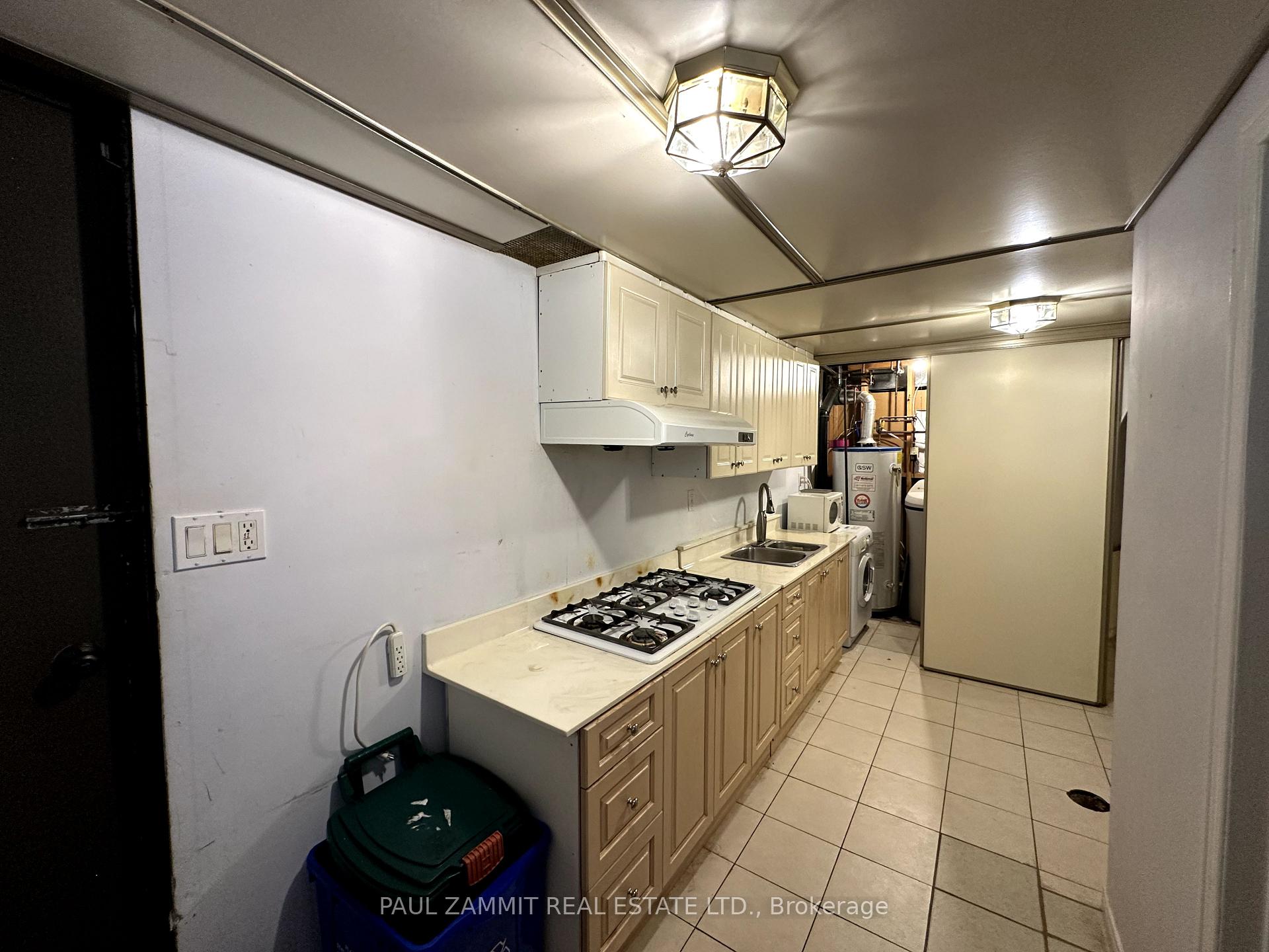 Photo 23 of 28 Sycamore Drive, Markham, Aileen-Willowbrook — HOMEH