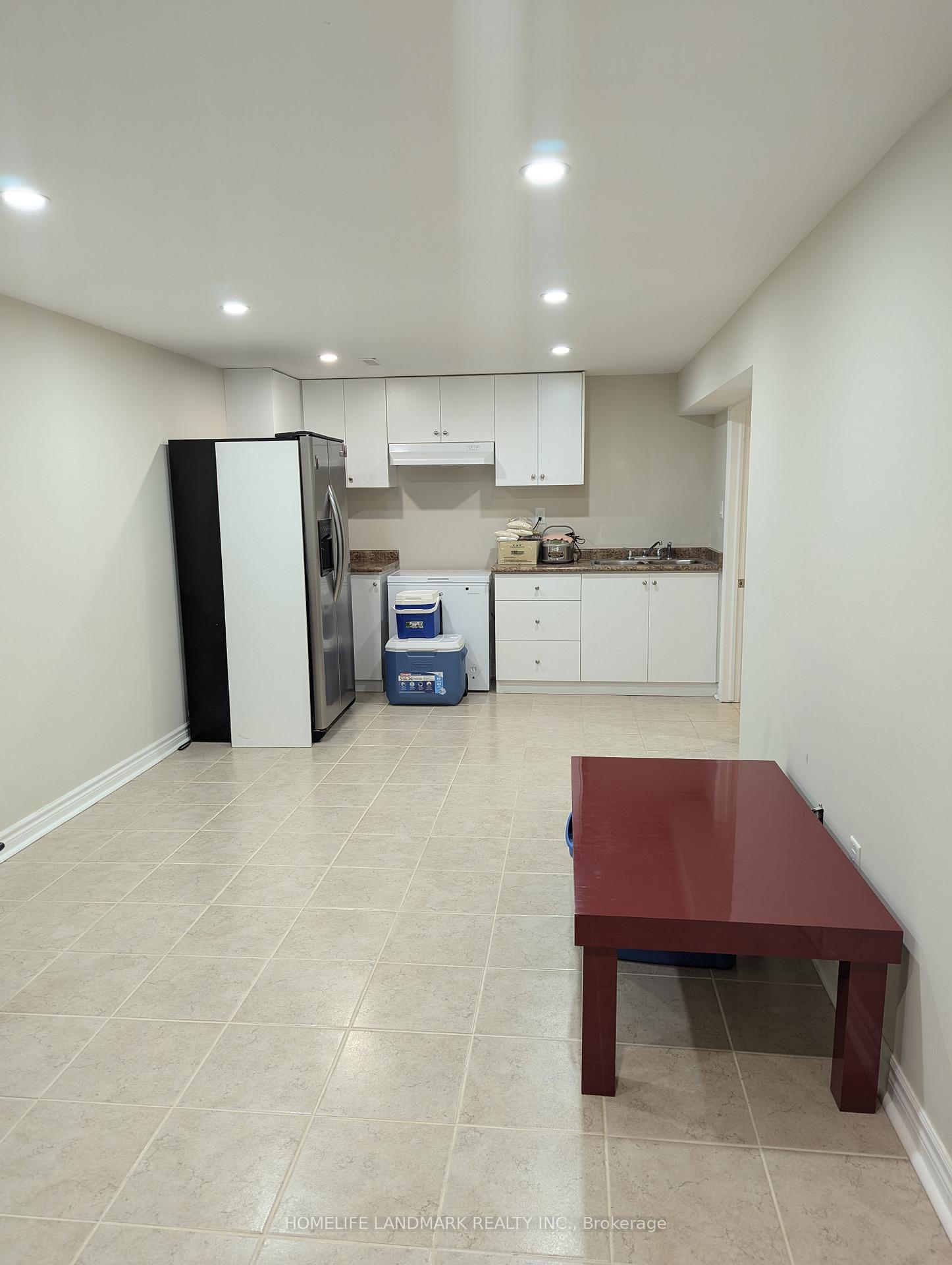 Photo 11 of 41 Mercer Crescent, Markham, Raymerville — HOMEH