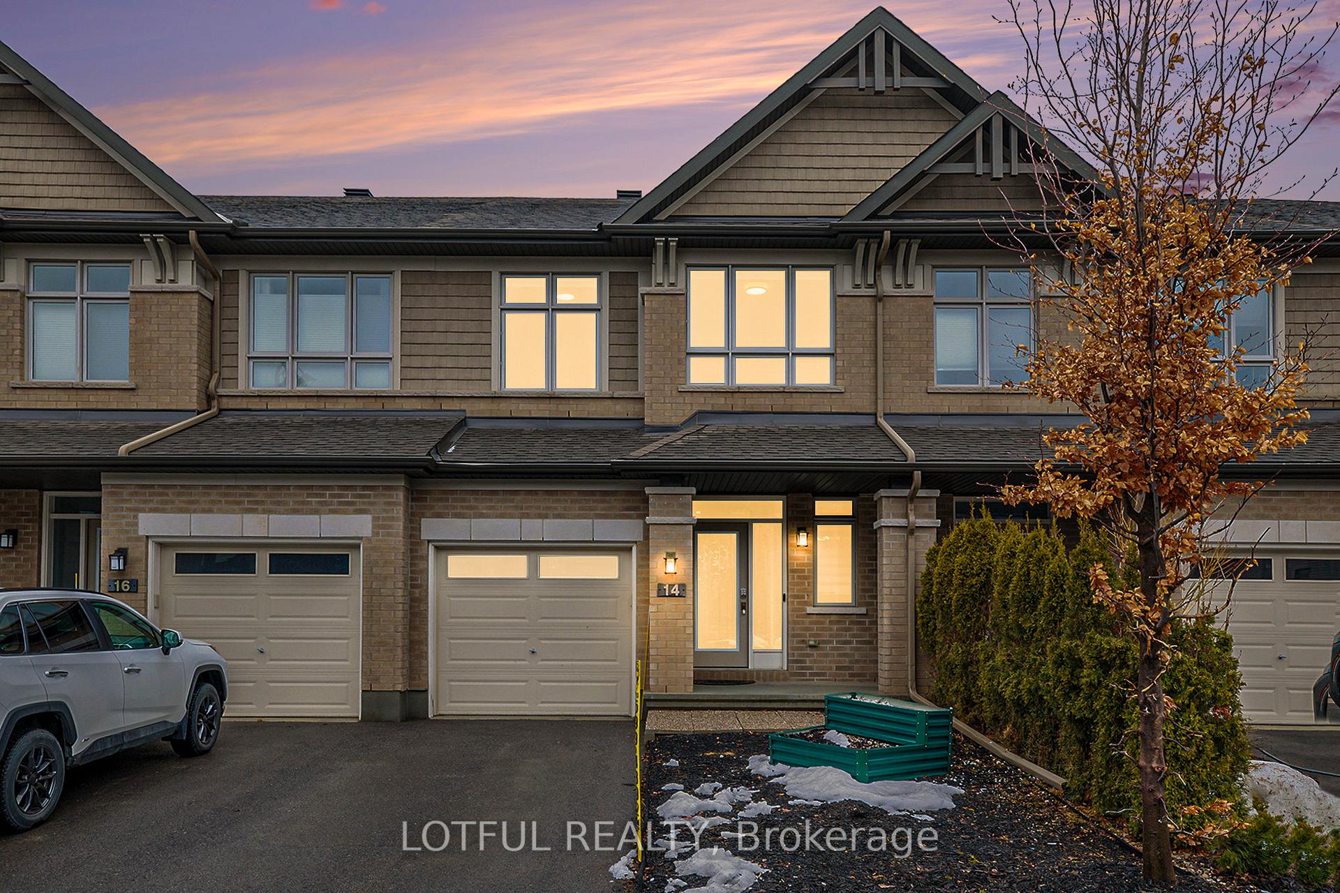 Photo 1 of 14 Plank Street, Ottawa, Kanata - Emerald Meadows/Trailwest — HOMEH