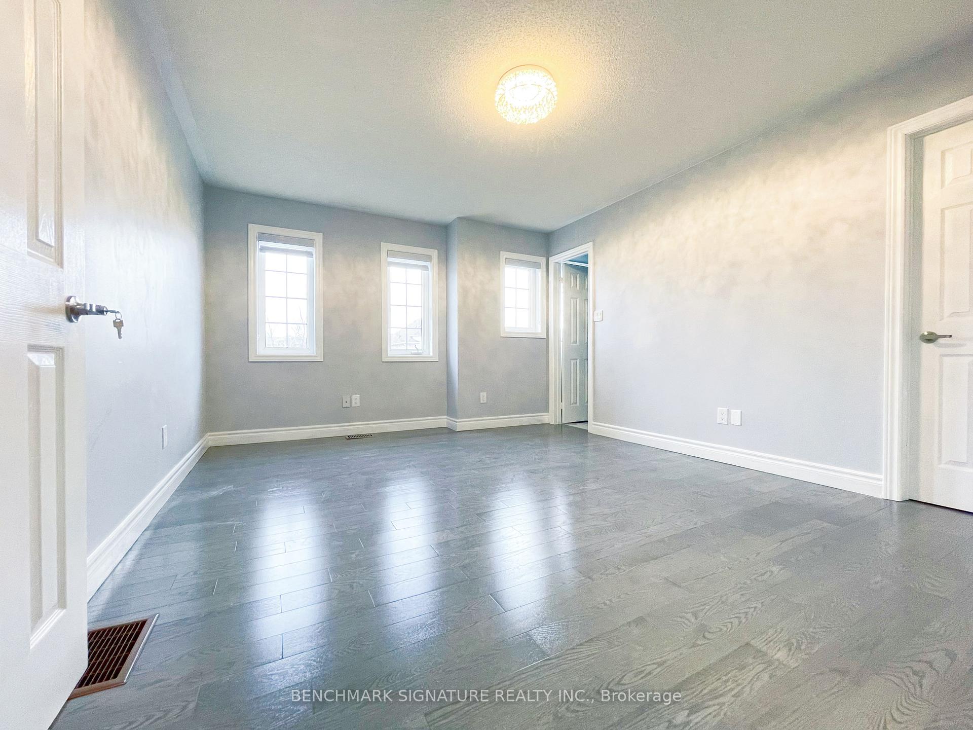Photo 8 of 79 Maple Ridge Crescent, Markham, Greensborough — HOMEH