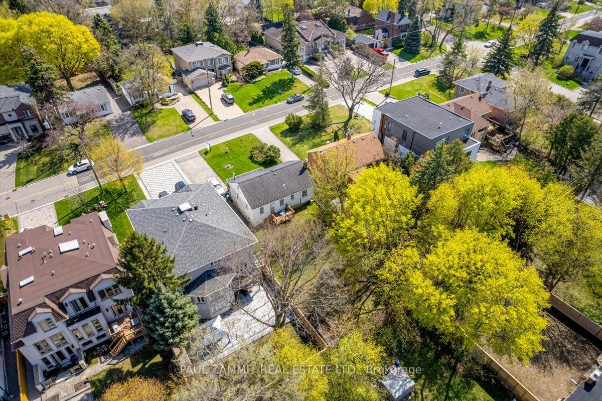 Photo 7 of 106 Highland Park Boulevard, Markham, Grandview — HOMEH