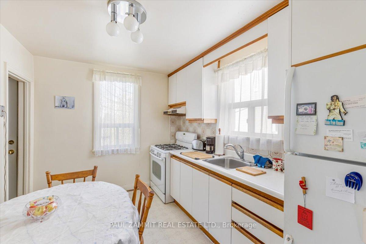 Photo 19 of 106 Highland Park Boulevard, Markham, Grandview — HOMEH