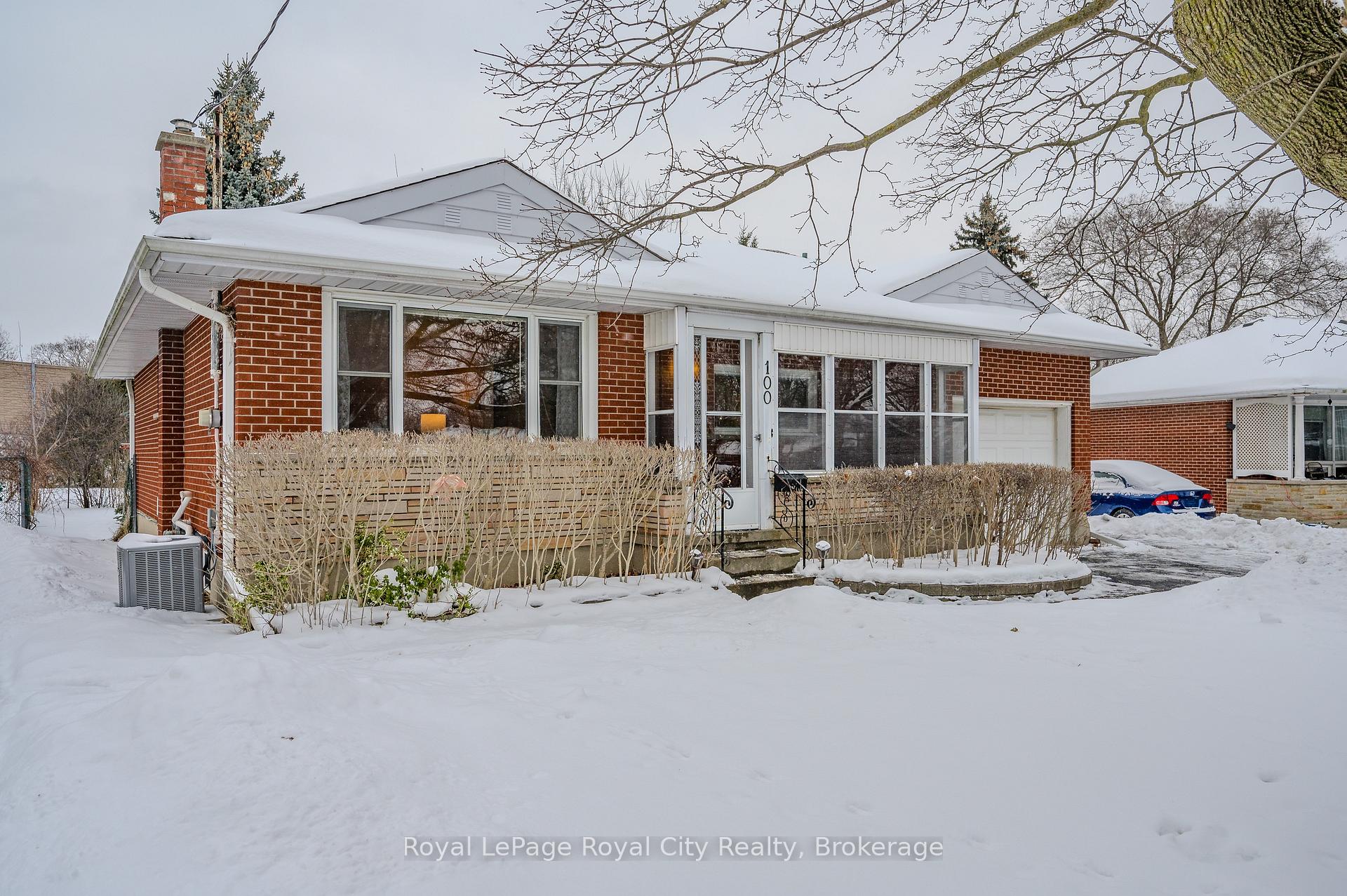 Photo 2 of 100 Boniface Avenue, Kitchener — HOMEH