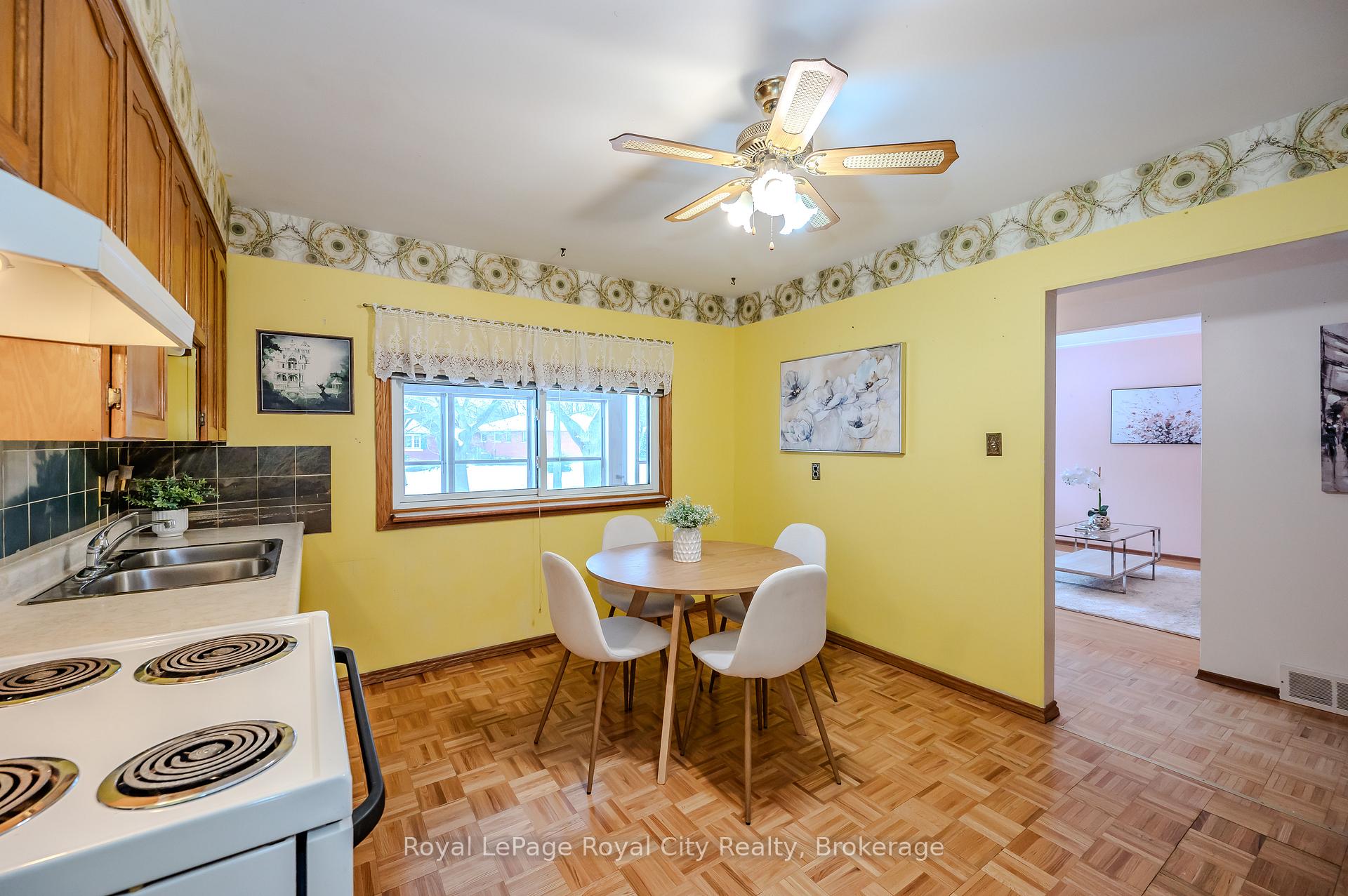 Photo 13 of 100 Boniface Avenue, Kitchener — HOMEH