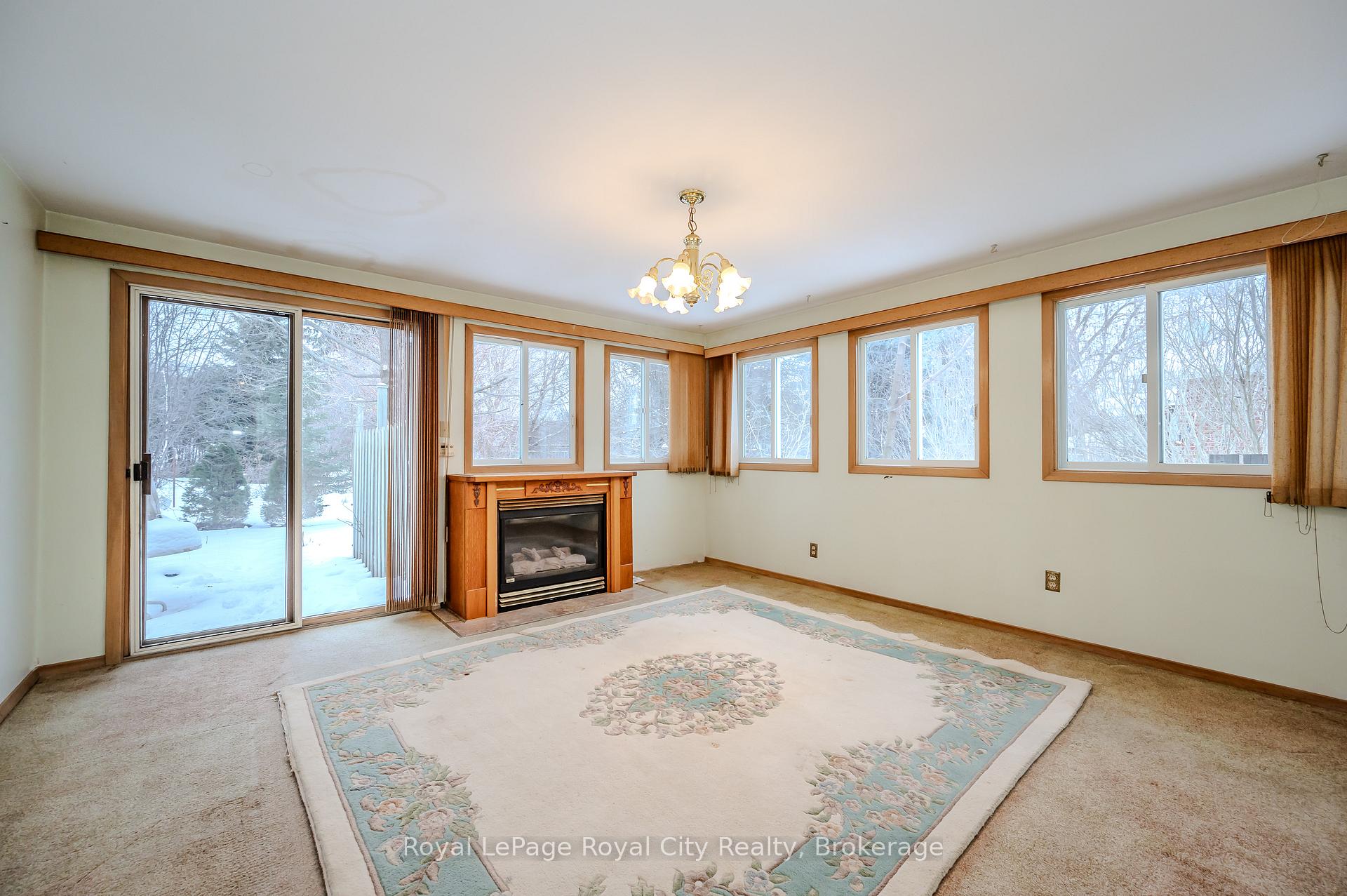 Photo 21 of 100 Boniface Avenue, Kitchener — HOMEH