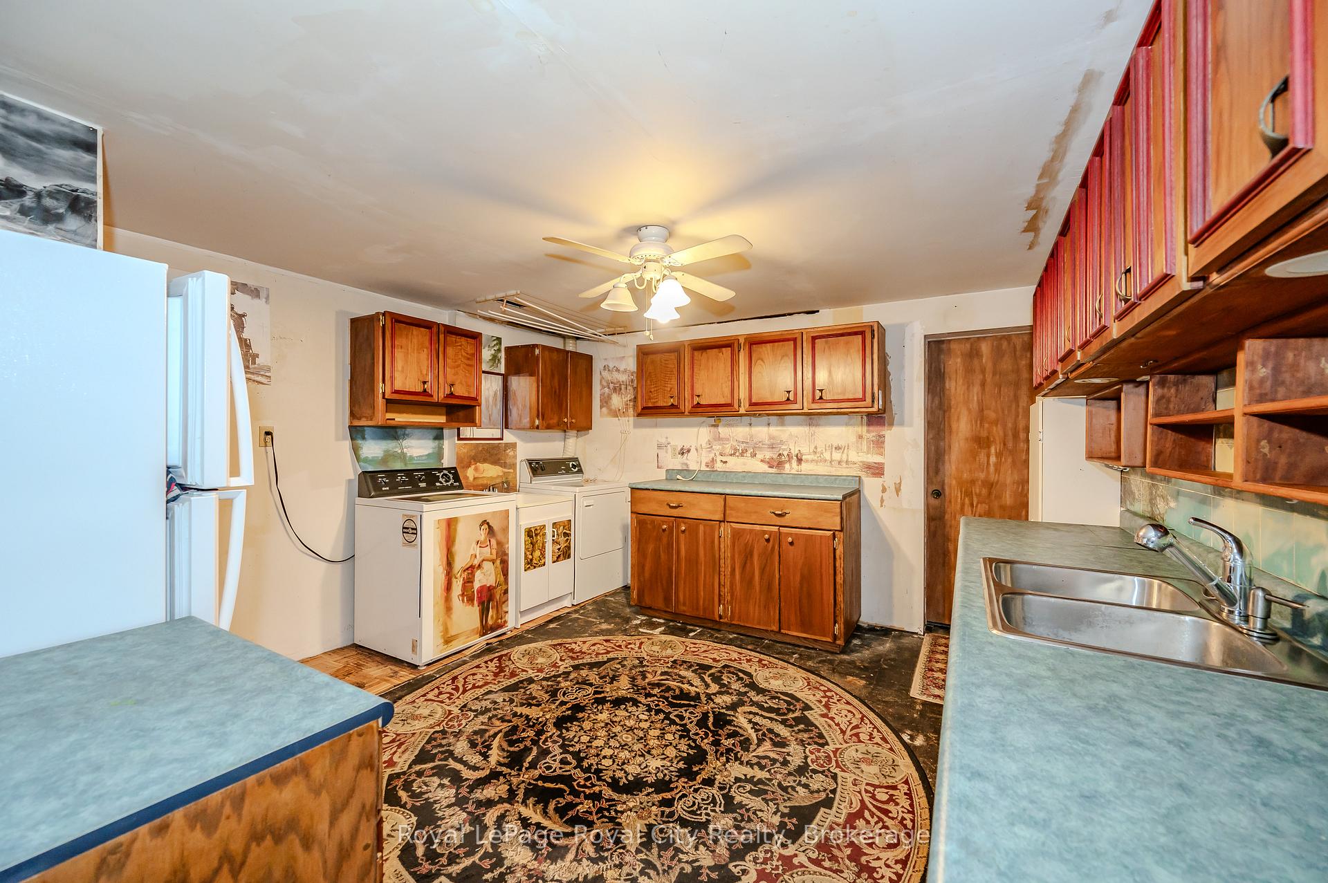 Photo 23 of 100 Boniface Avenue, Kitchener — HOMEH