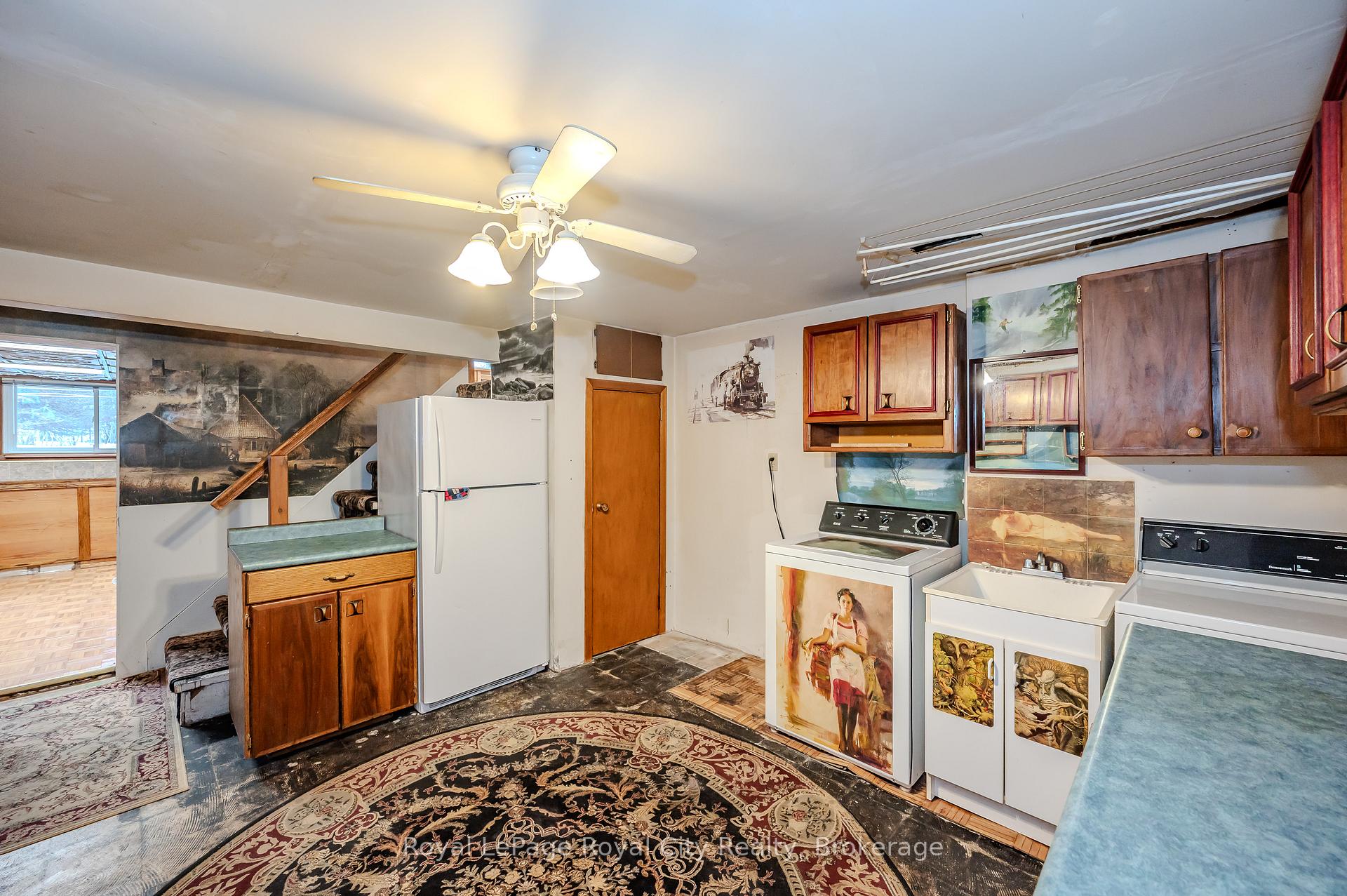 Photo 24 of 100 Boniface Avenue, Kitchener — HOMEH