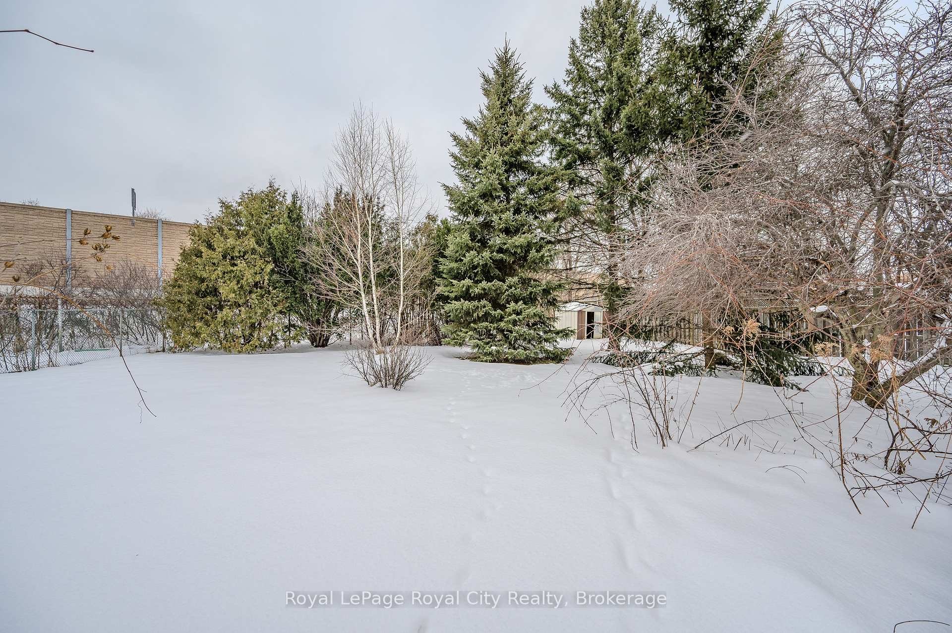 Photo 30 of 100 Boniface Avenue, Kitchener — HOMEH