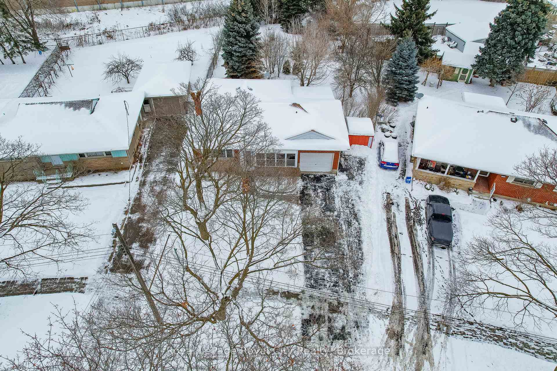 Photo 34 of 100 Boniface Avenue, Kitchener — HOMEH
