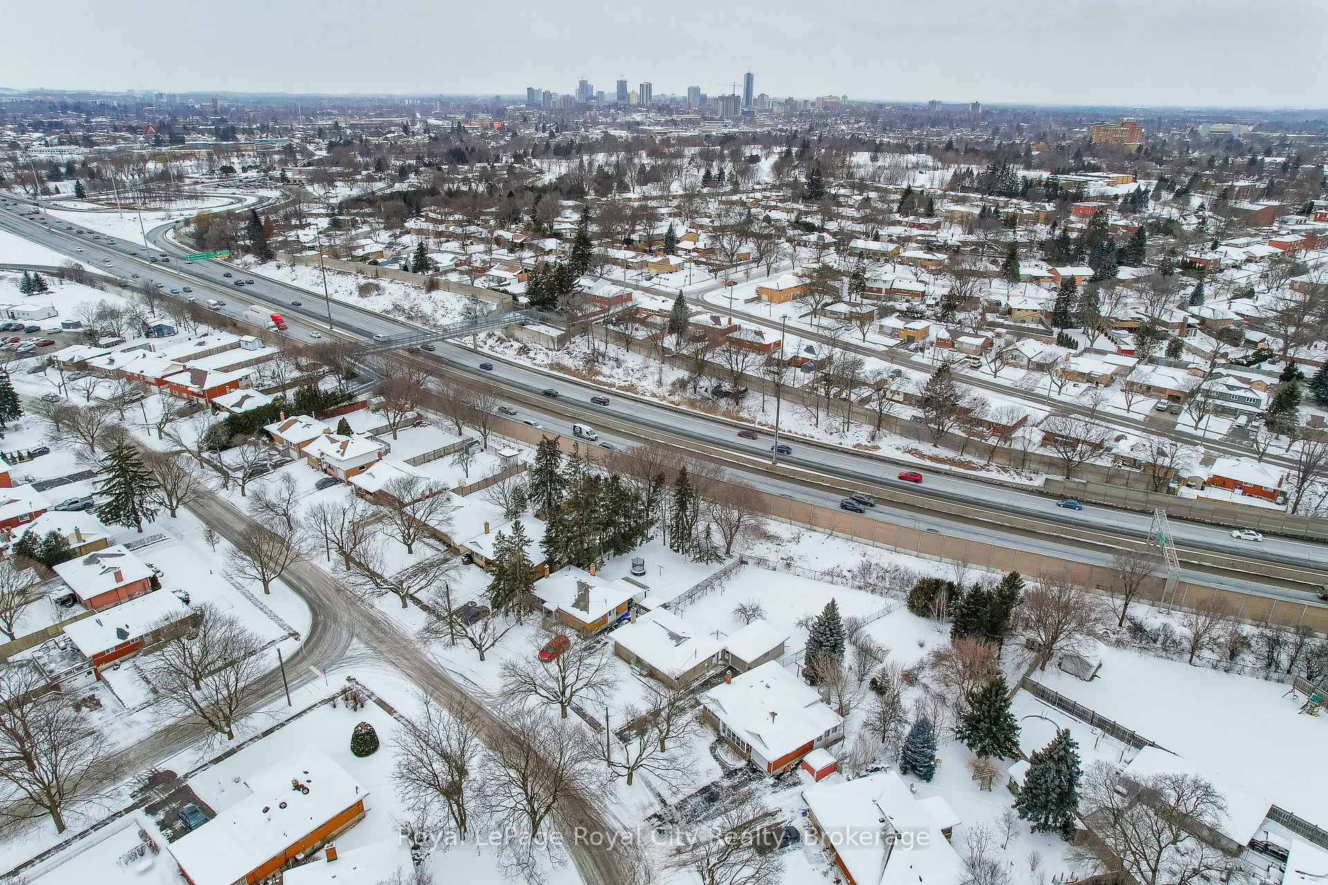 Photo 35 of 100 Boniface Avenue, Kitchener — HOMEH