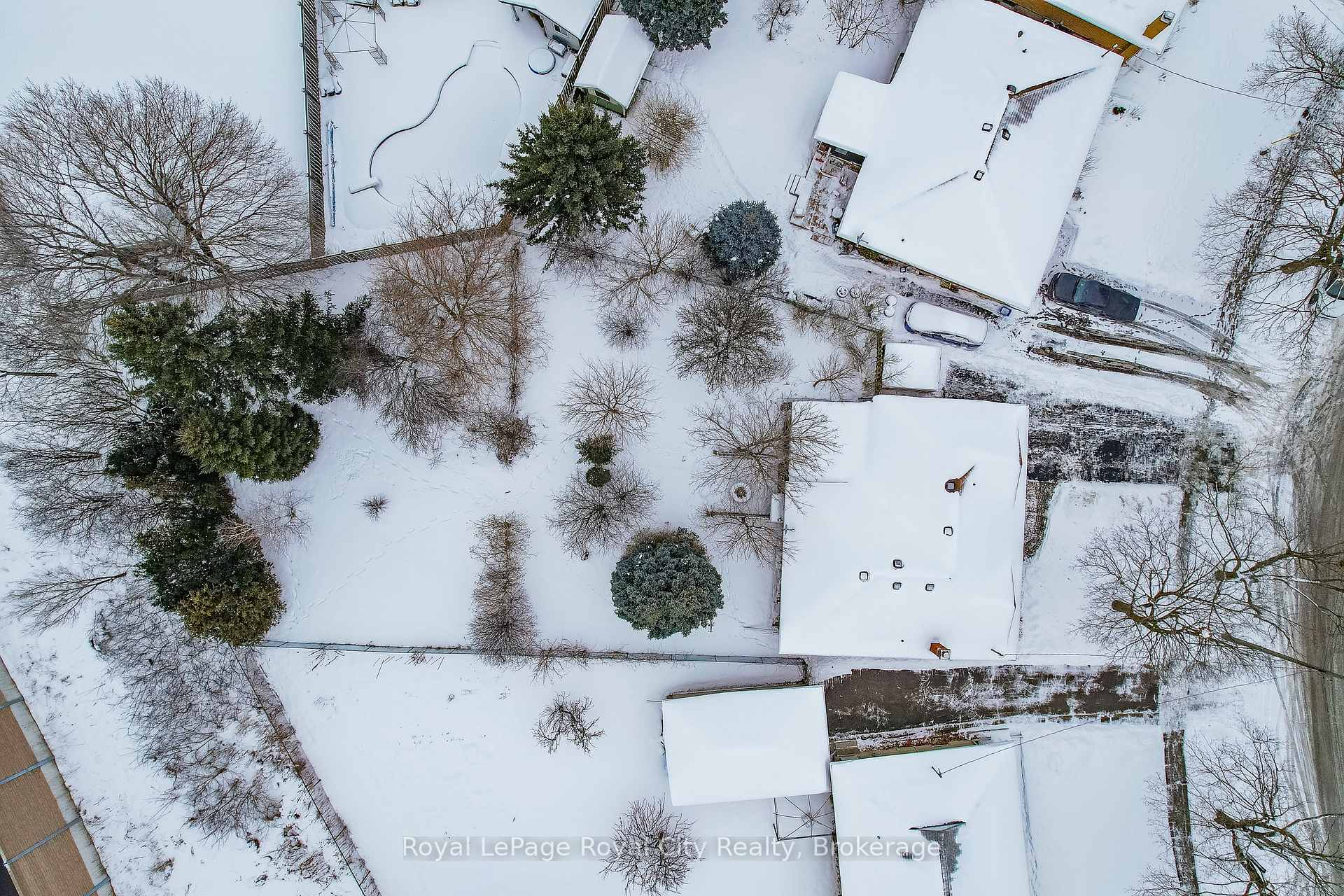 Photo 36 of 100 Boniface Avenue, Kitchener — HOMEH