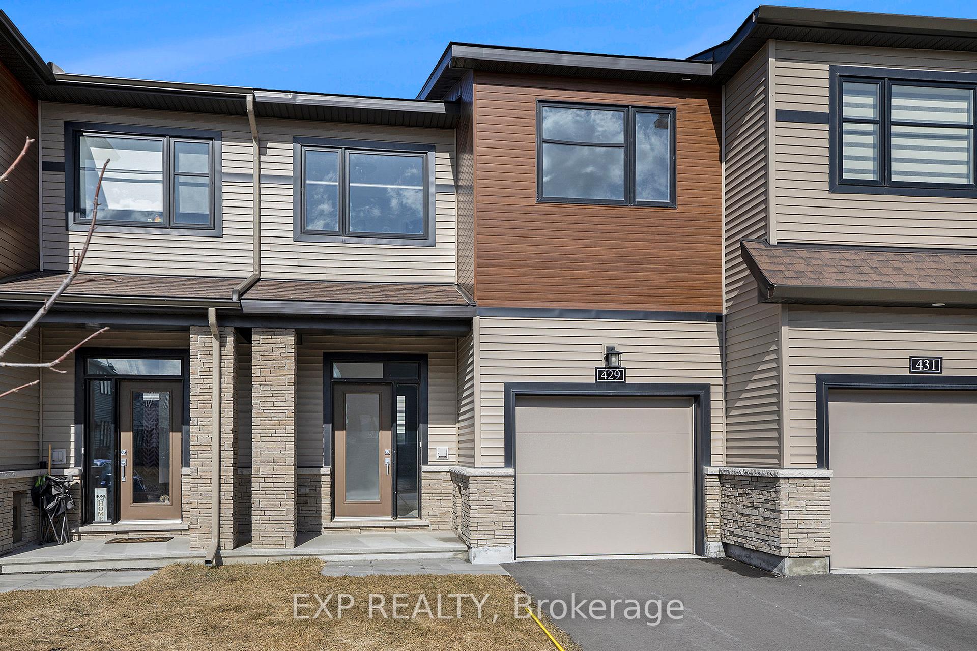 Photo 1 of 429 Silicon Way, Ottawa, Kanata - Morgan's Grant/South March — HOMEH
