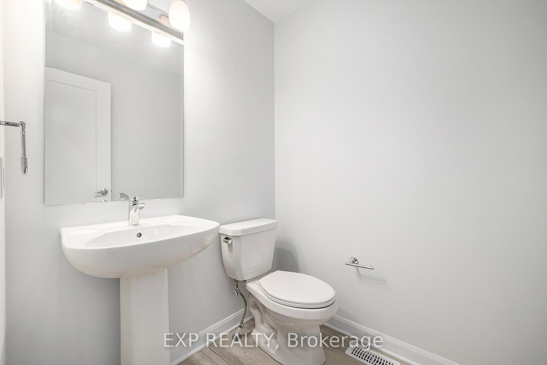 Photo 11 of 429 Silicon Way, Ottawa, Kanata - Morgan's Grant/South March — HOMEH