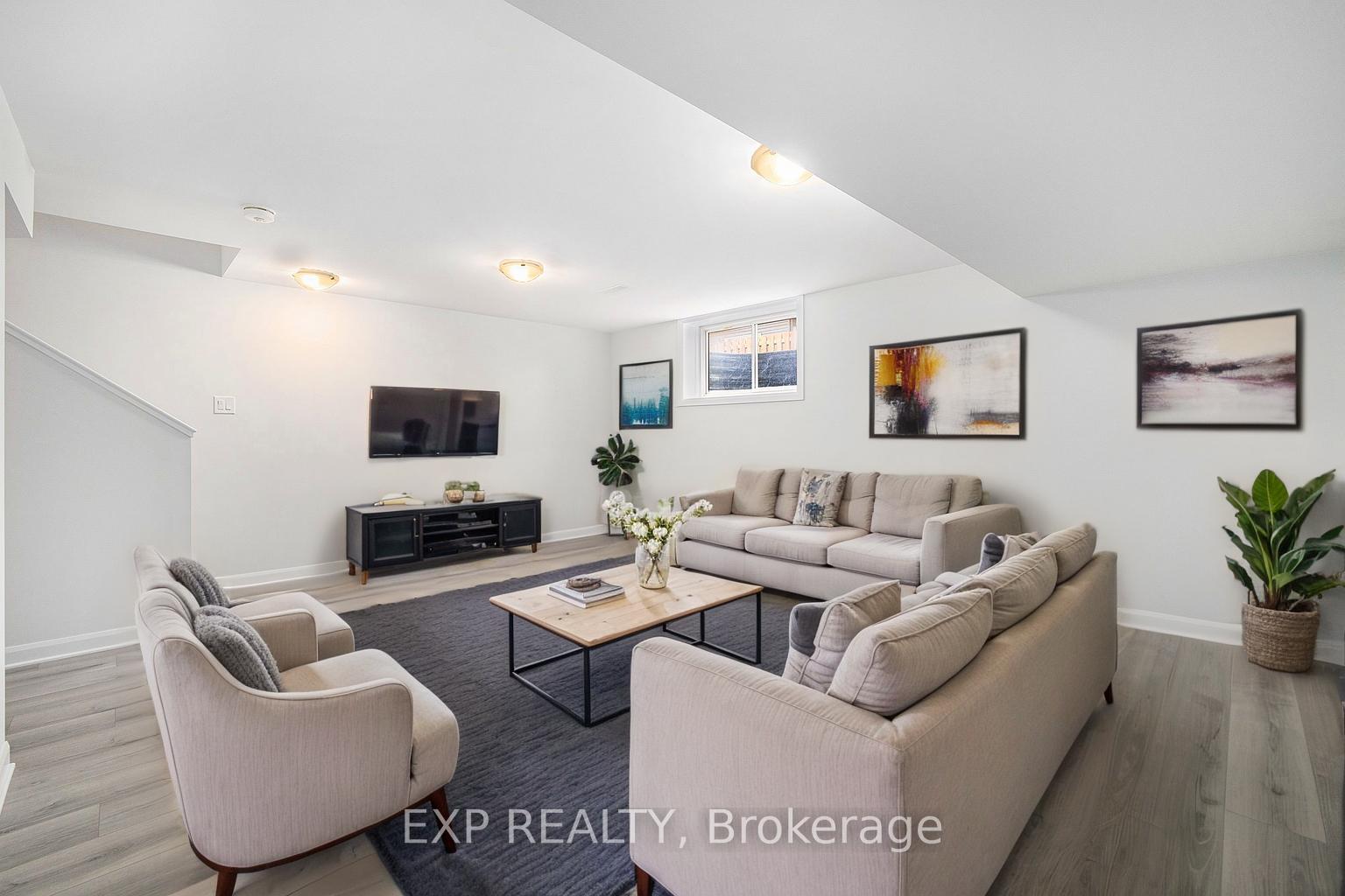 Photo 21 of 429 Silicon Way, Ottawa, Kanata - Morgan's Grant/South March — HOMEH