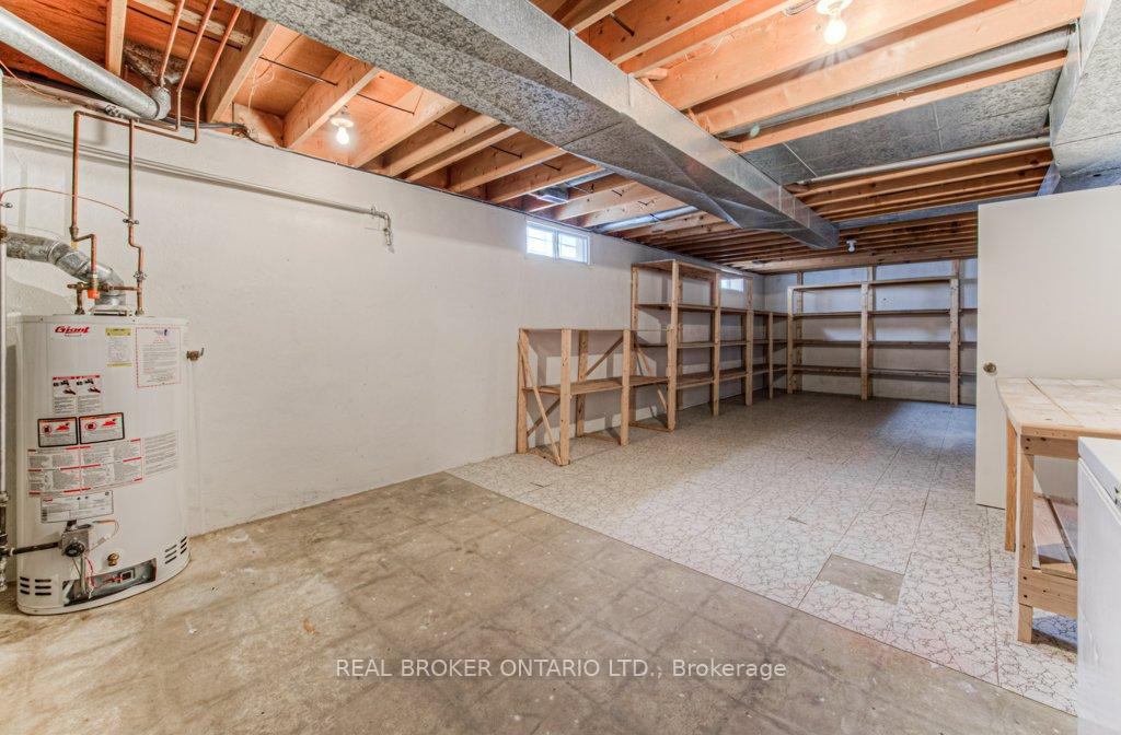 Photo 30 of 42 Bettley Crescent, Kitchener — HOMEH