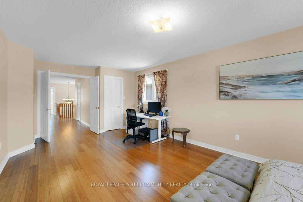 Photo 25 of 53 Via Jessica Drive, Markham, Village Green-South Unionville — HOMEH