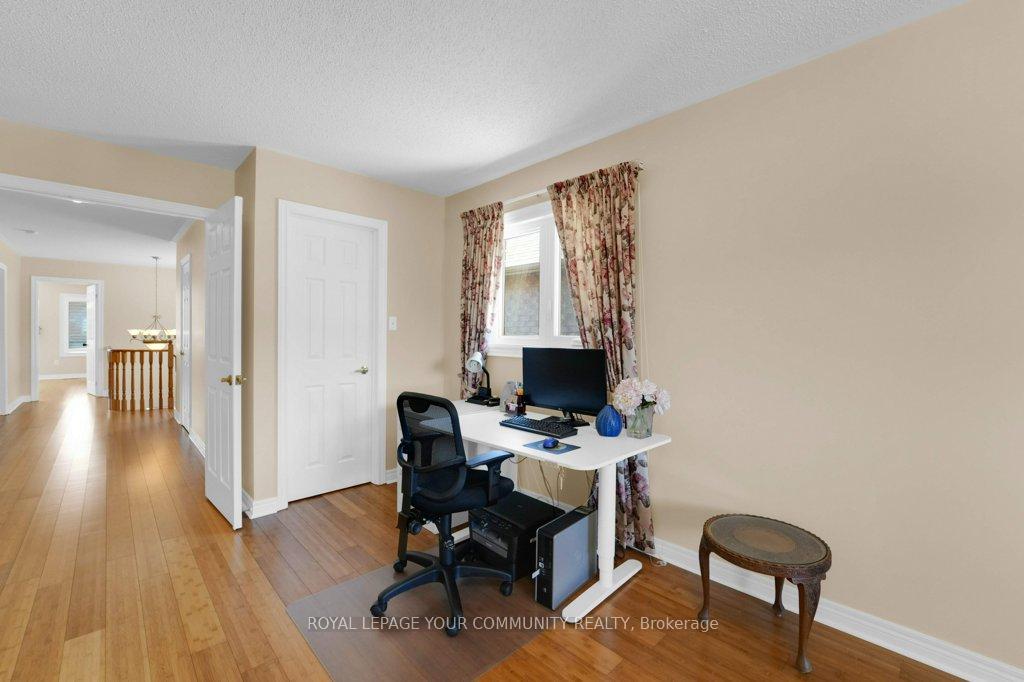 Photo 26 of 53 Via Jessica Drive, Markham, Village Green-South Unionville — HOMEH