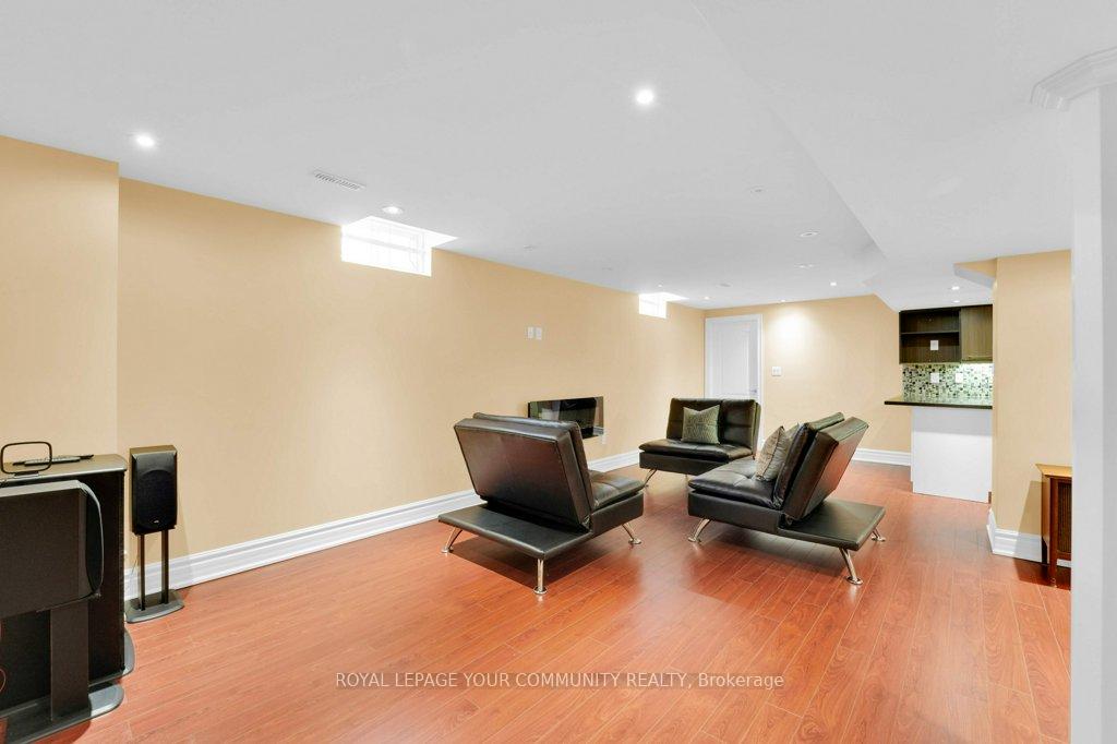 Photo 38 of 53 Via Jessica Drive, Markham, Village Green-South Unionville — HOMEH
