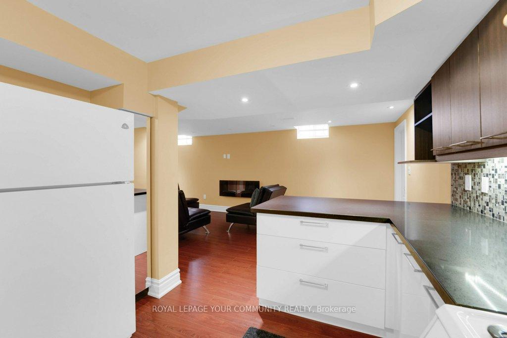 Photo 42 of 53 Via Jessica Drive, Markham, Village Green-South Unionville — HOMEH