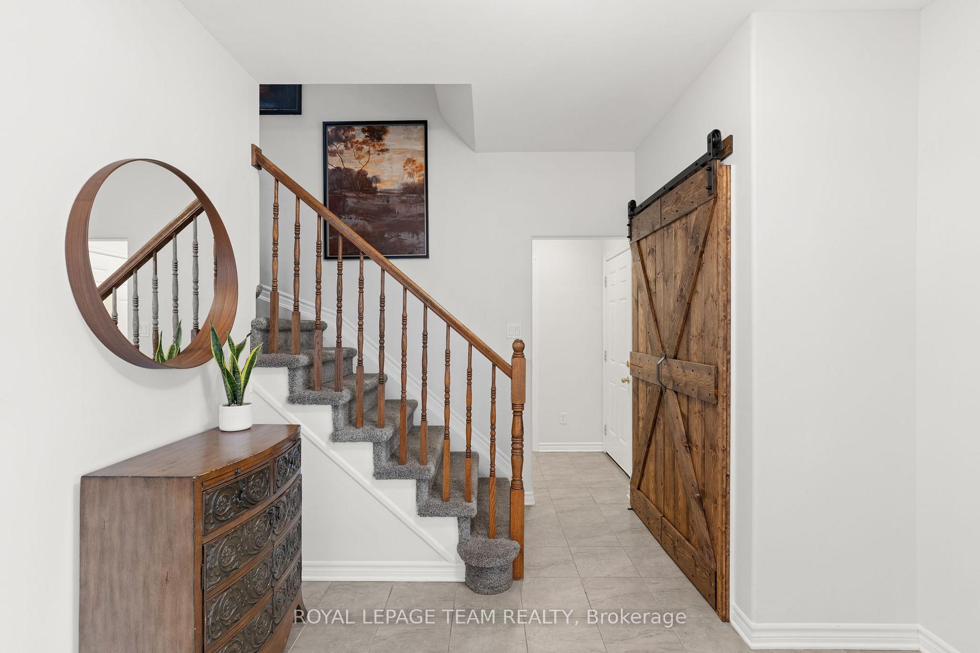 Photo 20 of 23 Woliston Crescent, Ottawa, Kanata - Morgan's Grant/South March — HOMEH