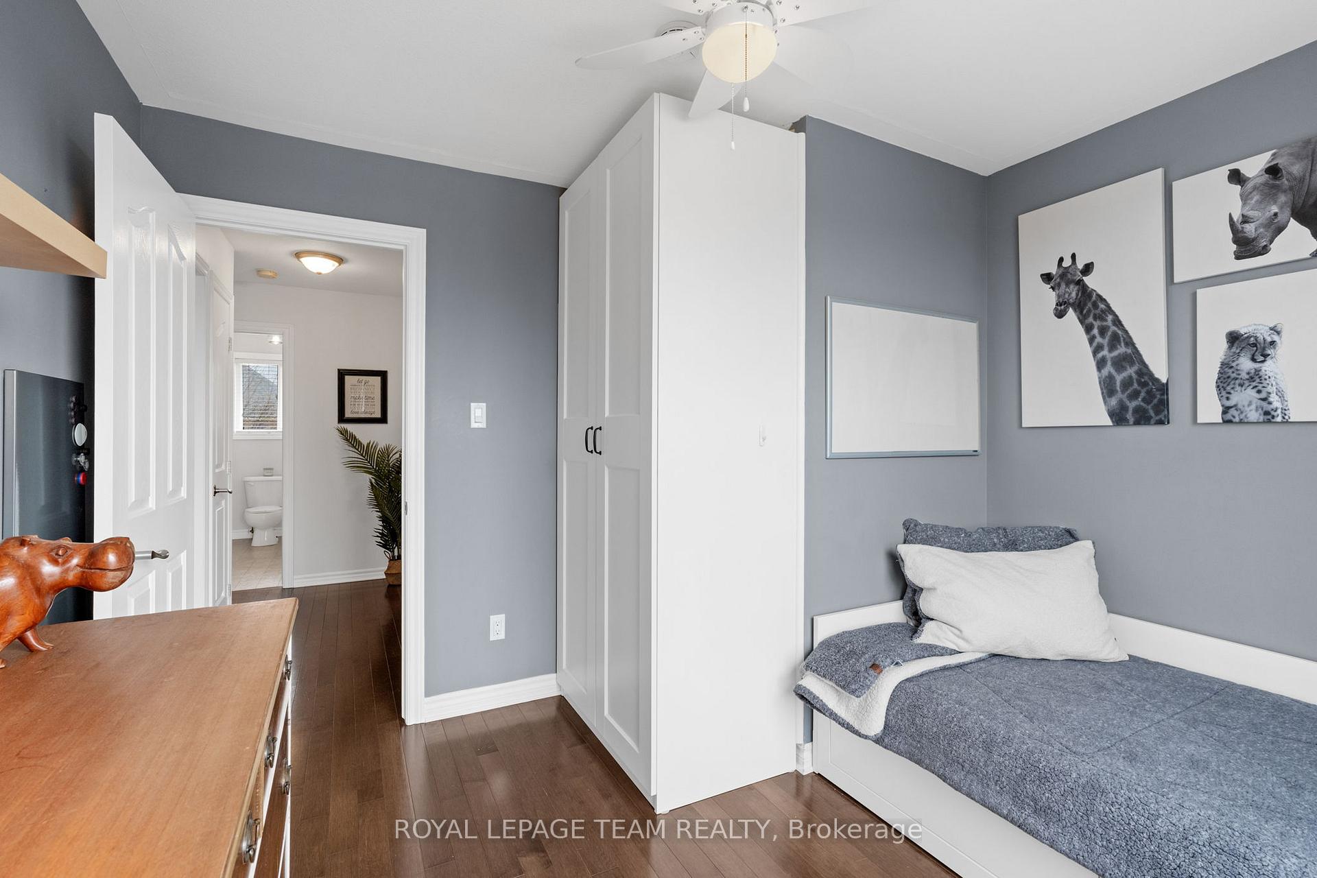 Photo 33 of 23 Woliston Crescent, Ottawa, Kanata - Morgan's Grant/South March — HOMEH