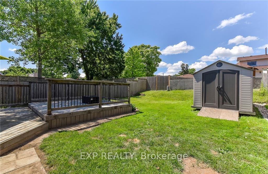 Photo 2 of 61 Rossford Crescent, Kitchener — HOMEH
